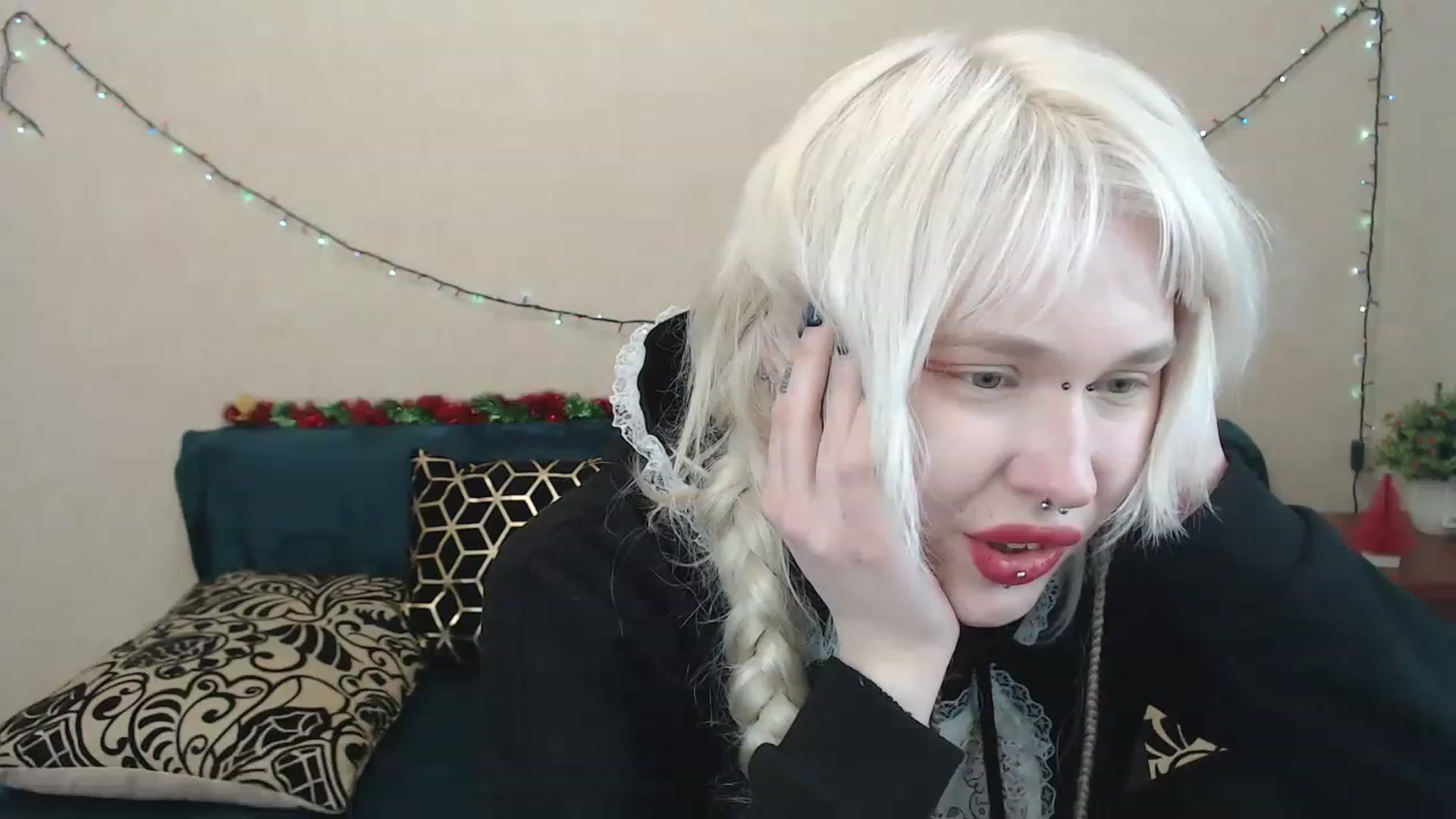 Gallery image thumbnail from Killinna's myfreecams stream on, 02/18/2023, 18:15 image 11 of 20
