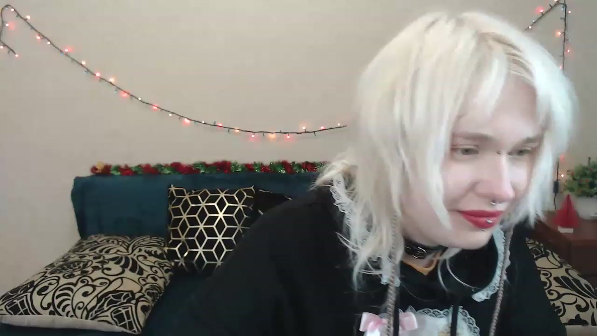 Gallery image thumbnail from Killinna's myfreecams stream on, 02/18/2023, 18:15 image 7 of 20