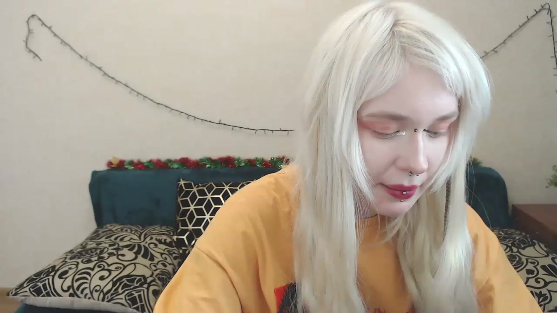 Gallery image thumbnail from Killinna's myfreecams stream on, 02/19/2023, 15:05 image 6 of 20