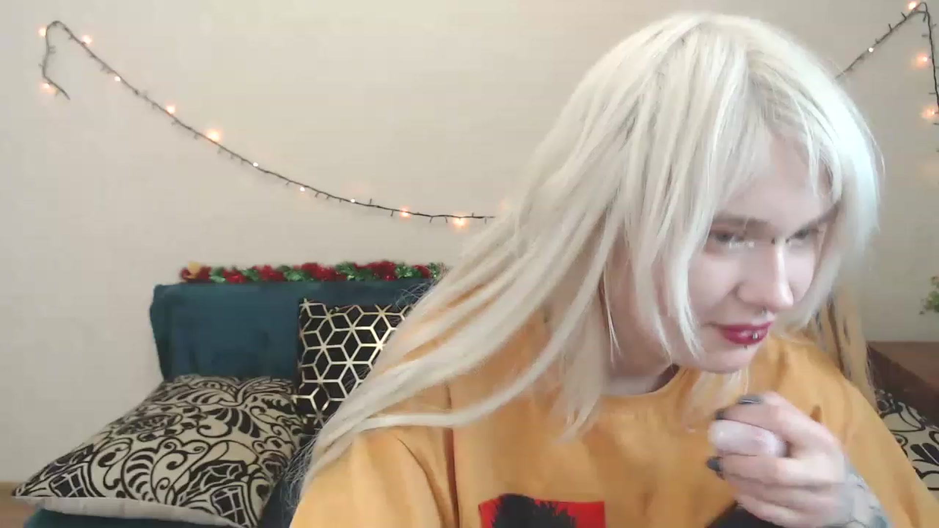Gallery image thumbnail from Killinna's myfreecams stream on, 02/19/2023, 15:05 image 9 of 20