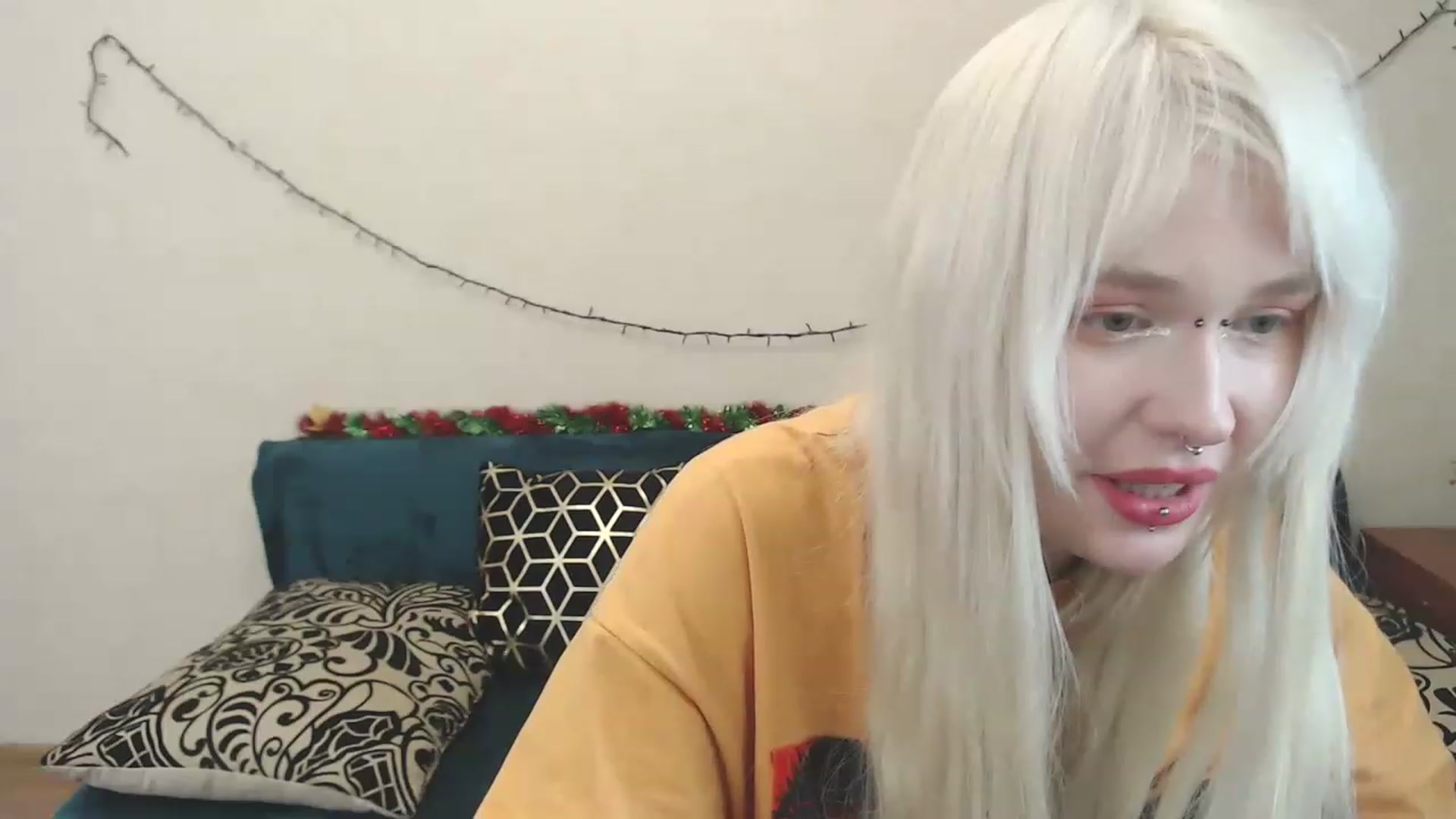 Gallery image thumbnail from Killinna's myfreecams stream on, 02/19/2023, 16:59 image 15 of 20