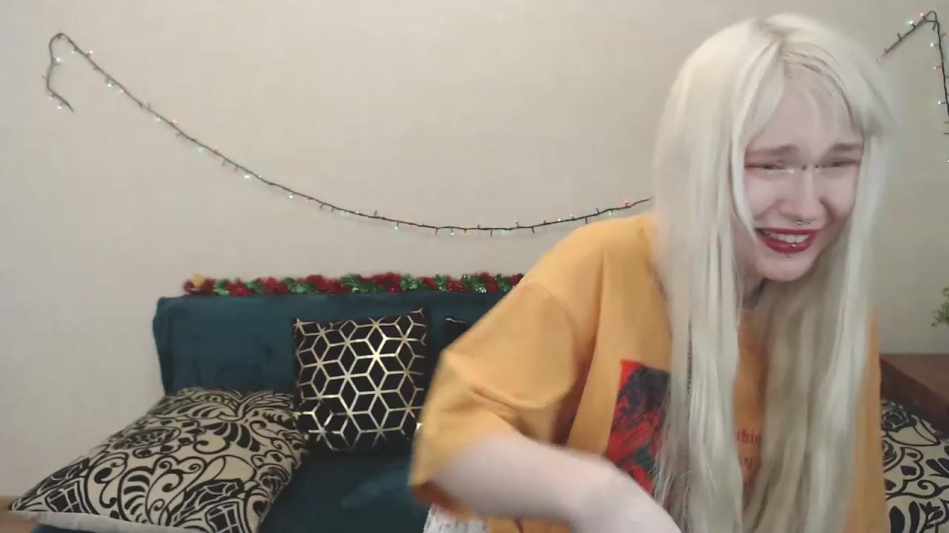 Gallery image thumbnail from Killinna's myfreecams stream on, 02/19/2023, 18:07 image 11 of 20