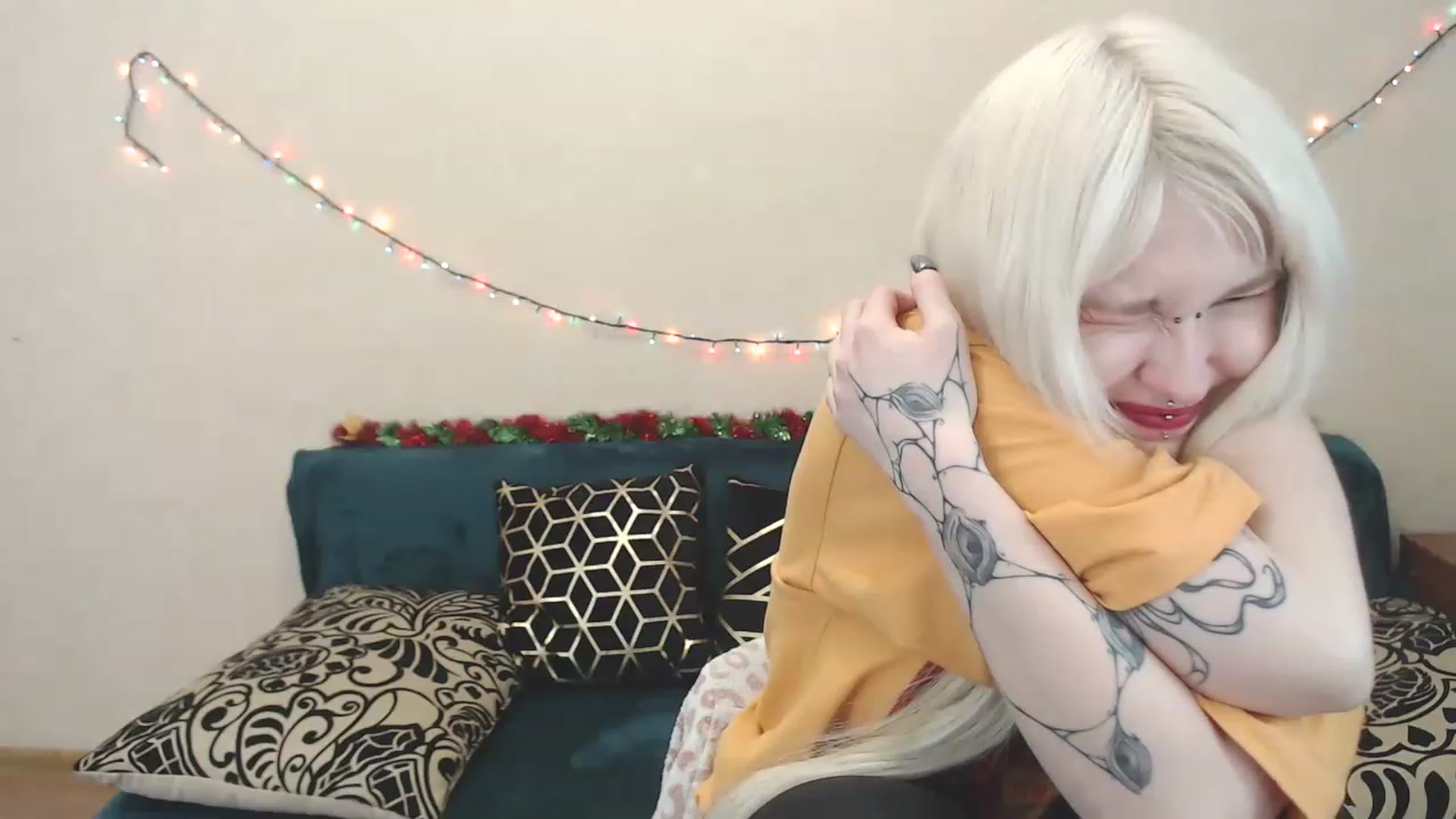 Gallery image thumbnail from Killinna's myfreecams stream on, 02/19/2023, 18:07 image 17 of 20