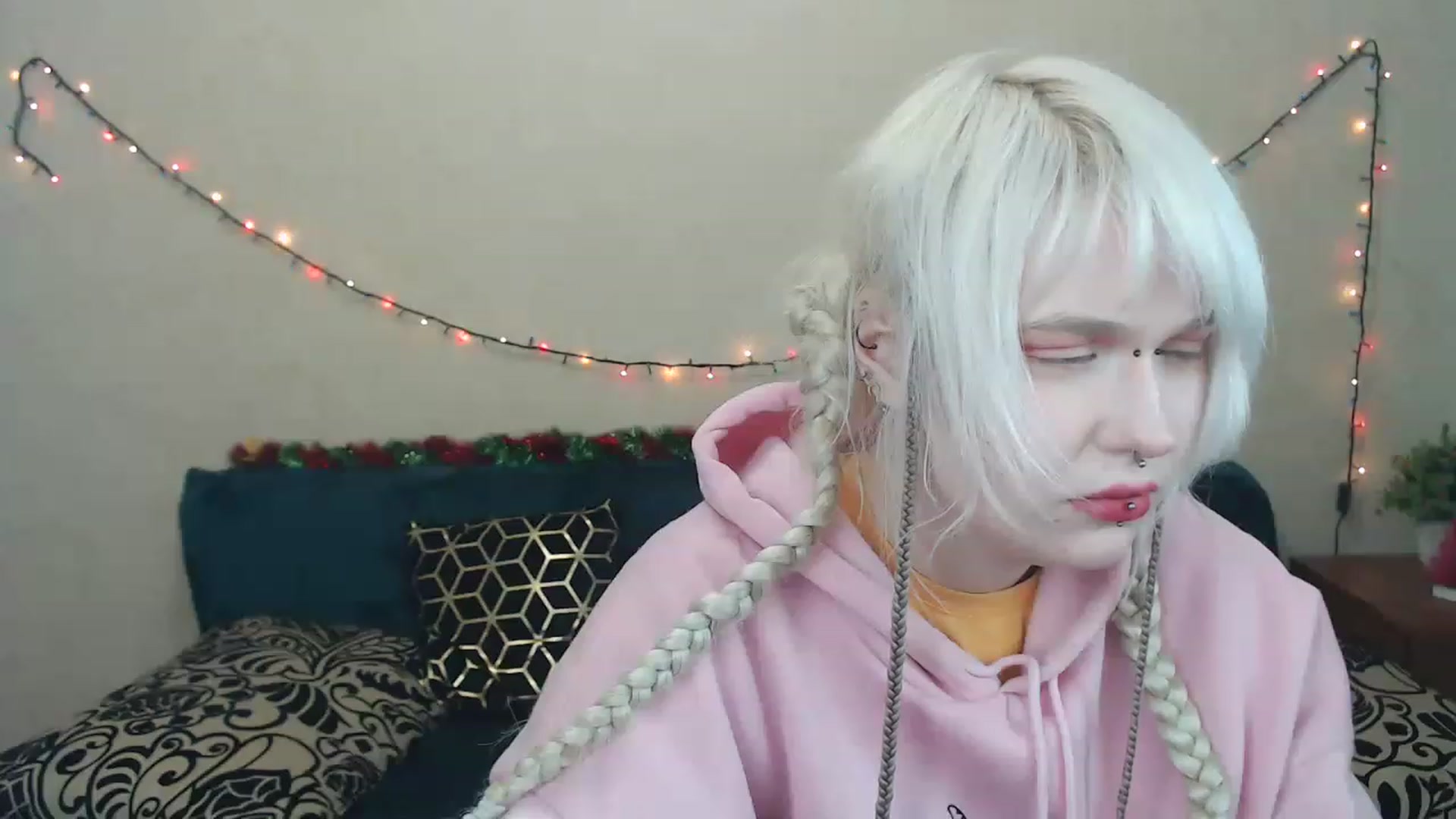Gallery image thumbnail from Killinna's myfreecams stream on, 02/25/2023, 16:42 image 18 of 20