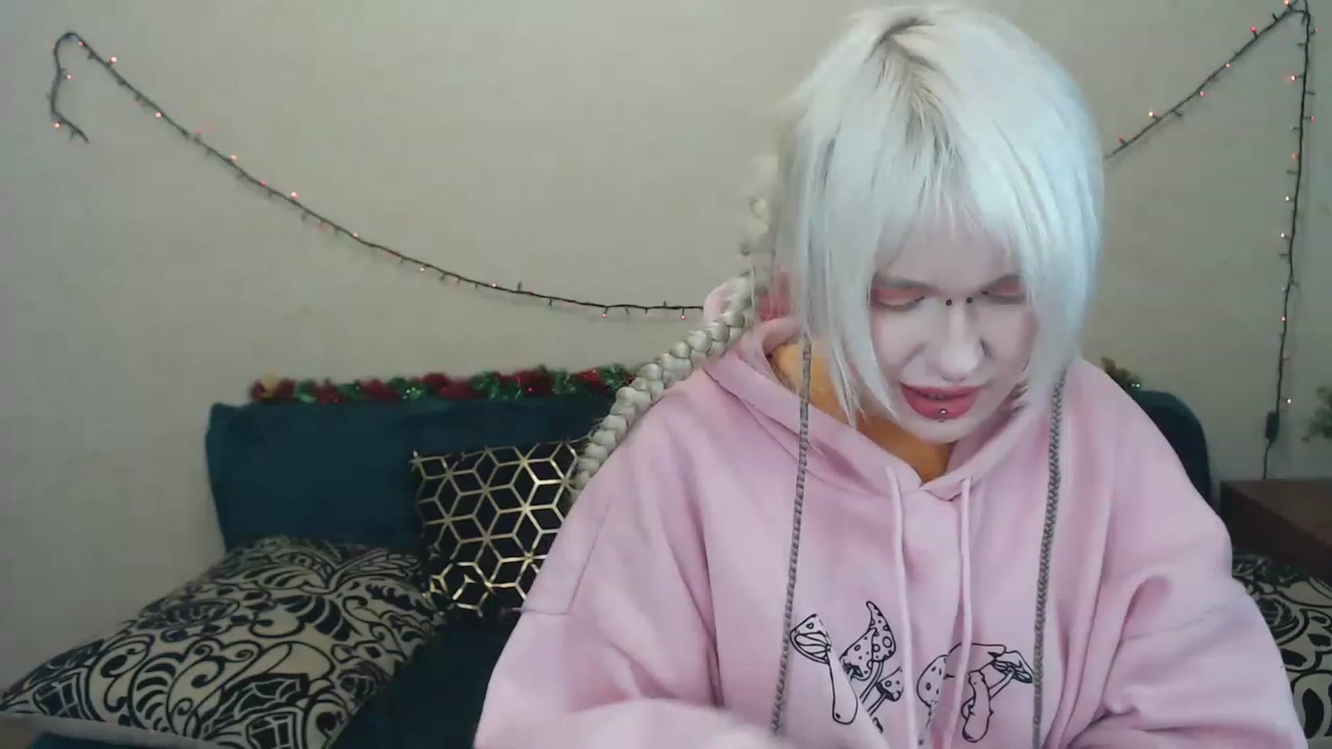 Gallery image thumbnail from Killinna's myfreecams stream on, 02/25/2023, 16:42 image 2 of 20