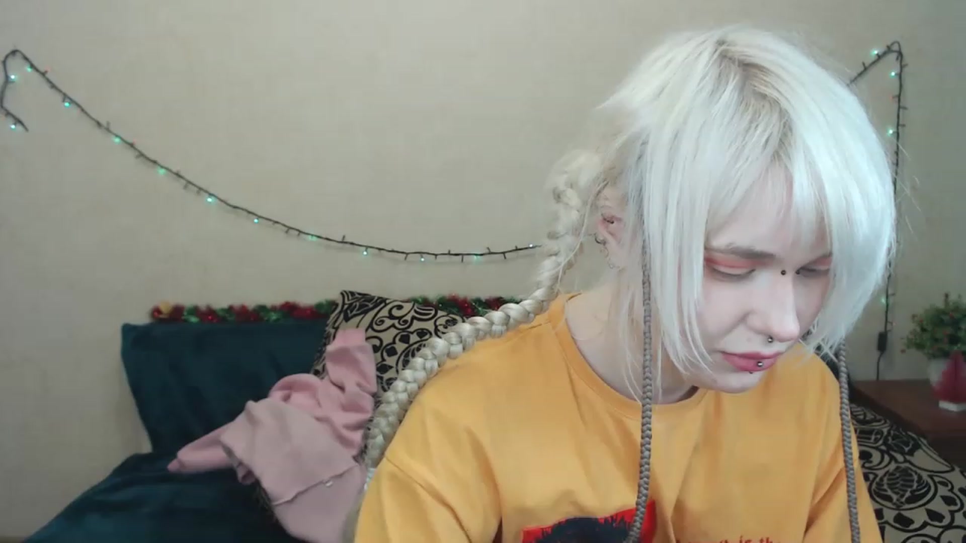 Gallery image thumbnail from Killinna's myfreecams stream on, 02/25/2023, 18:28 image 18 of 20
