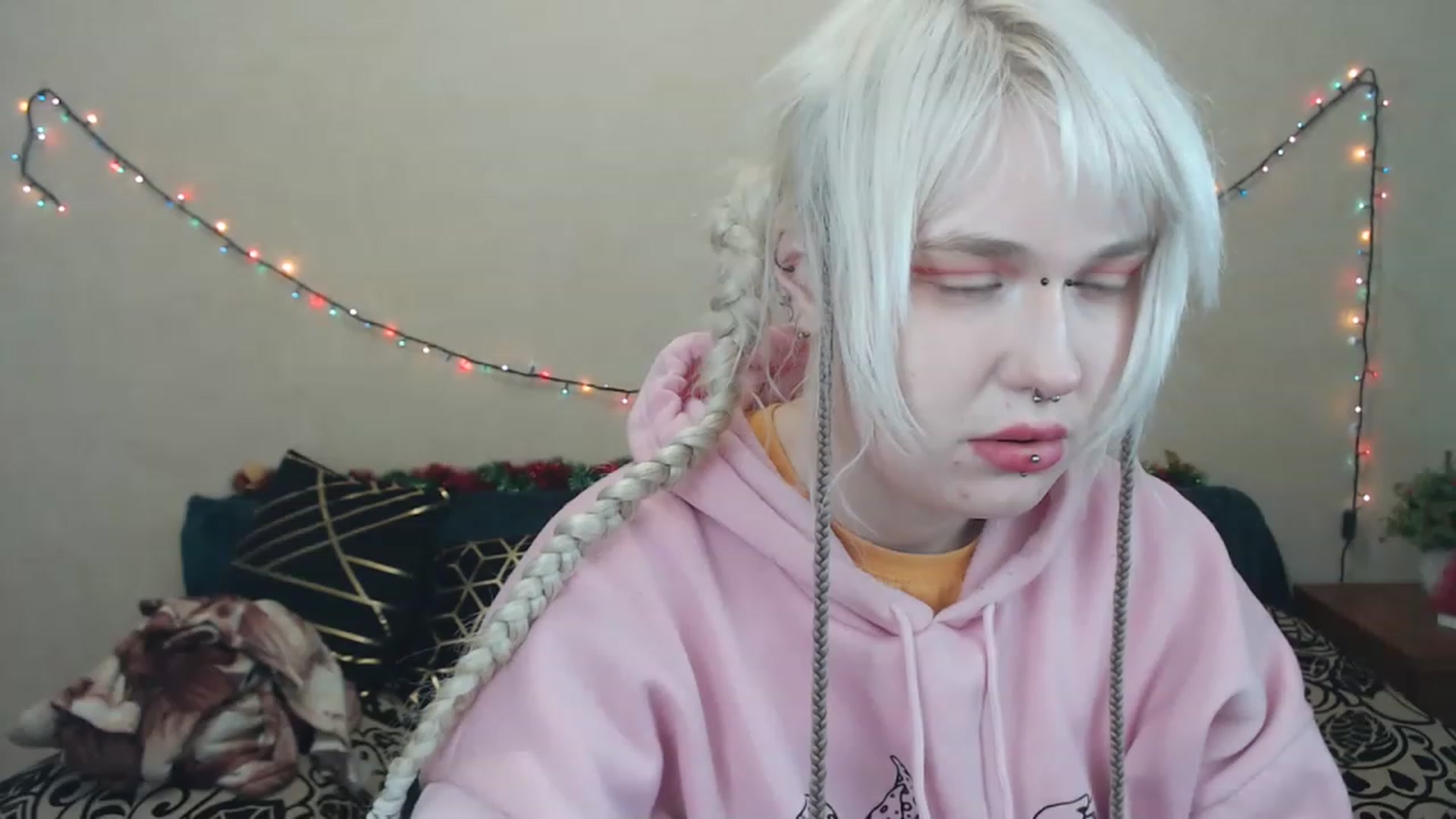 Gallery image thumbnail from Killinna's myfreecams stream on, 02/25/2023, 18:28 image 12 of 20
