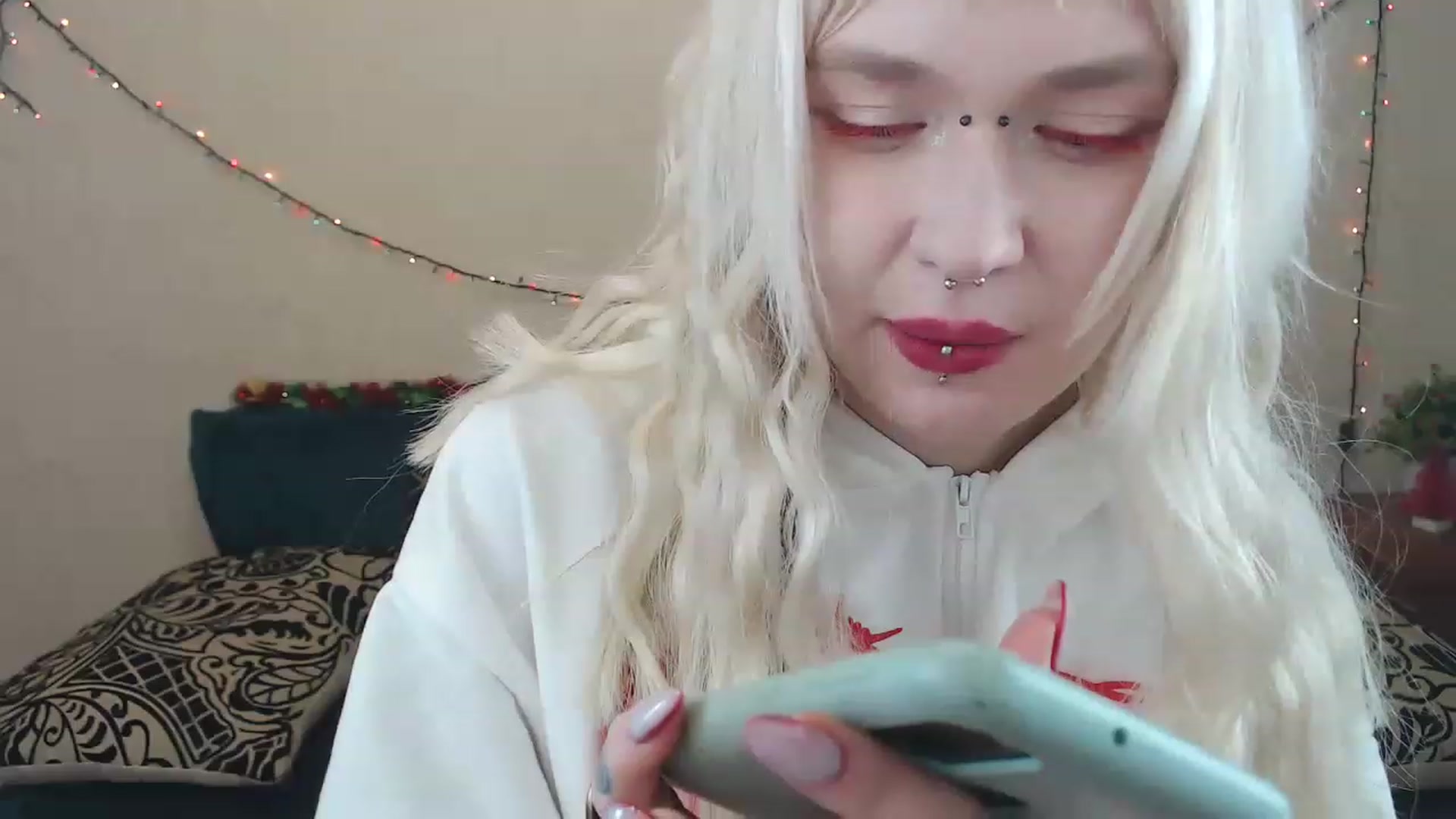 Gallery image thumbnail from Killinna's myfreecams stream on, 02/28/2023, 18:13 image 11 of 20