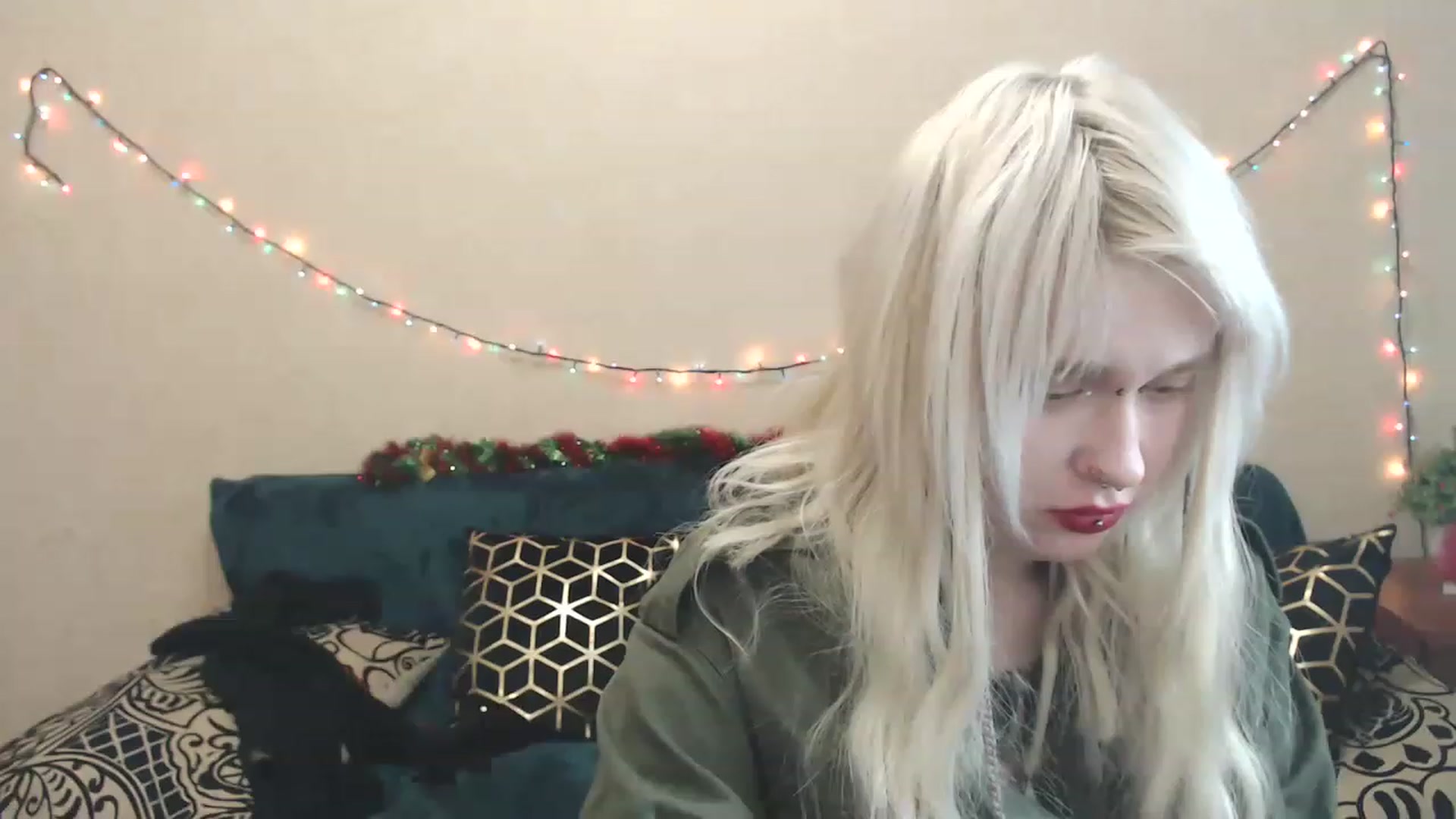 Gallery image thumbnail from Killinna's myfreecams stream on, 03/08/2023, 17:42 image 4 of 20