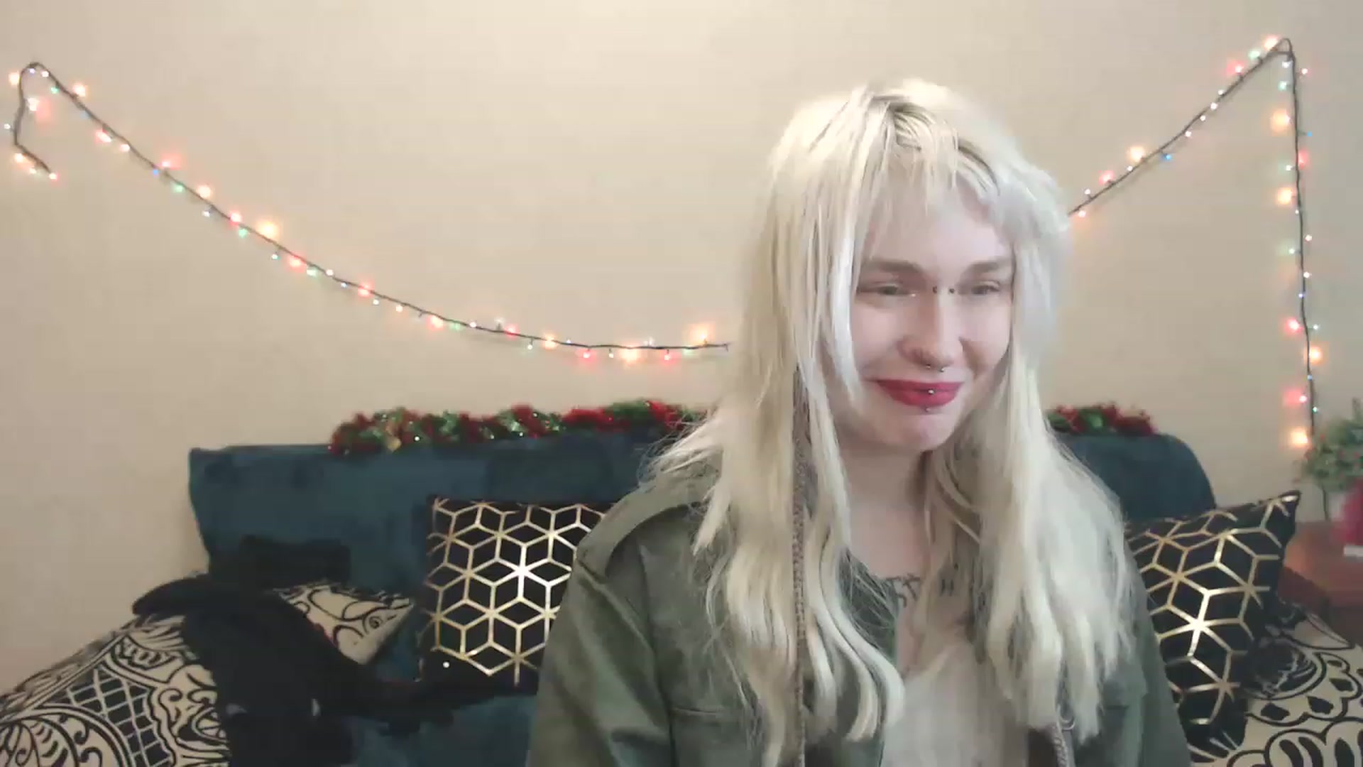 Gallery image thumbnail from Killinna's myfreecams stream on, 03/08/2023, 17:42 image 17 of 20