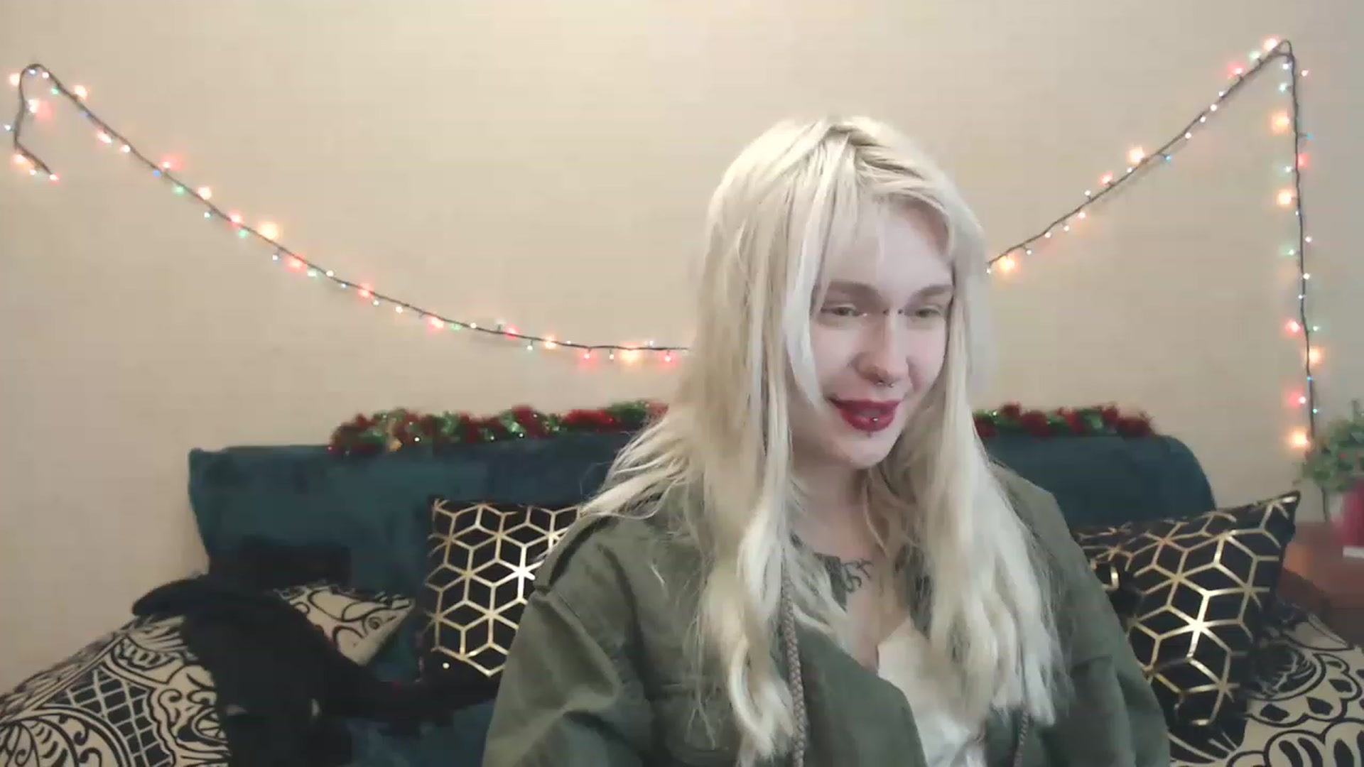 Gallery image thumbnail from Killinna's myfreecams stream on, 03/08/2023, 17:42 image 6 of 20
