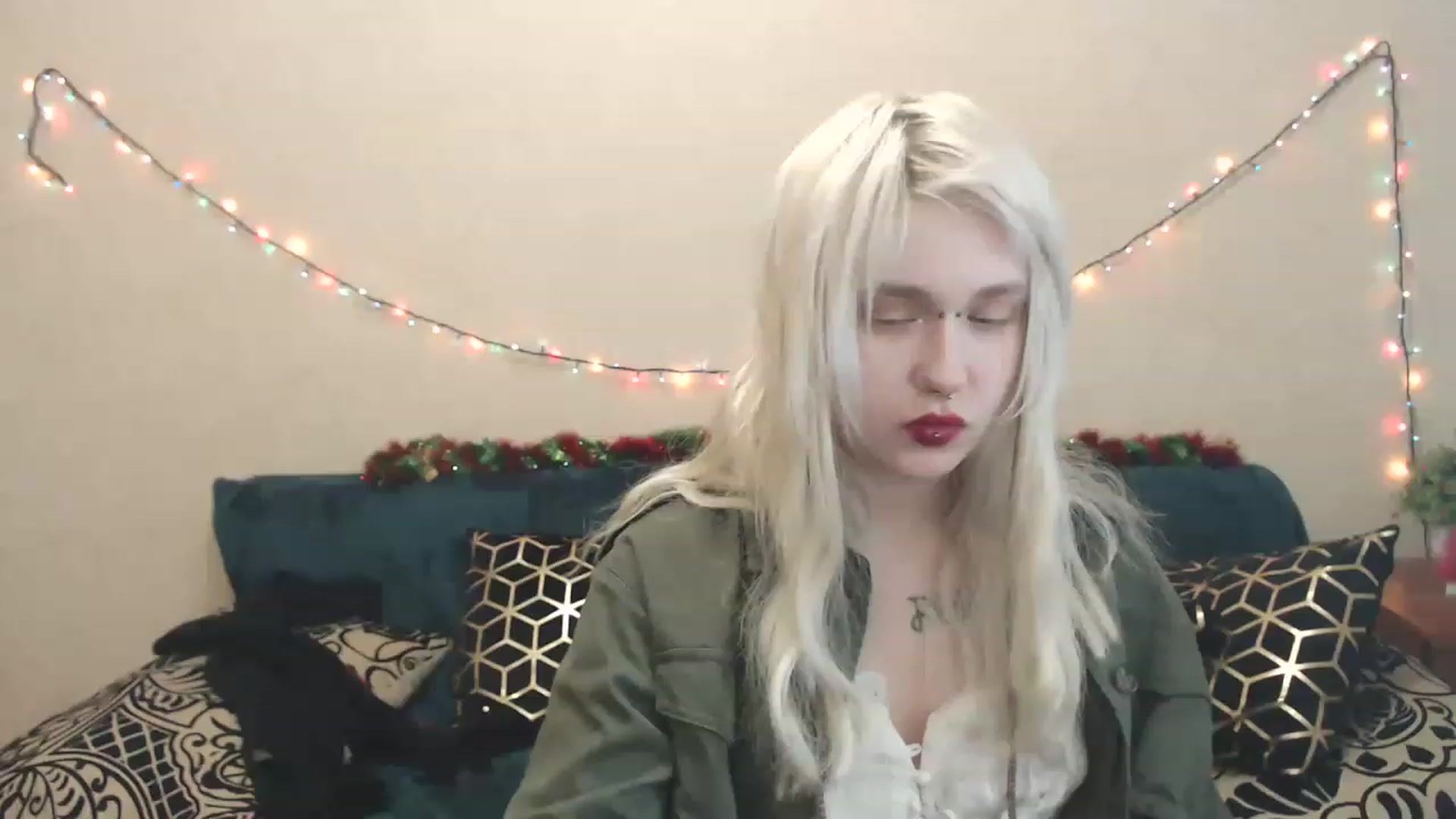 Gallery image thumbnail from Killinna's myfreecams stream on, 03/08/2023, 17:42 image 1 of 20