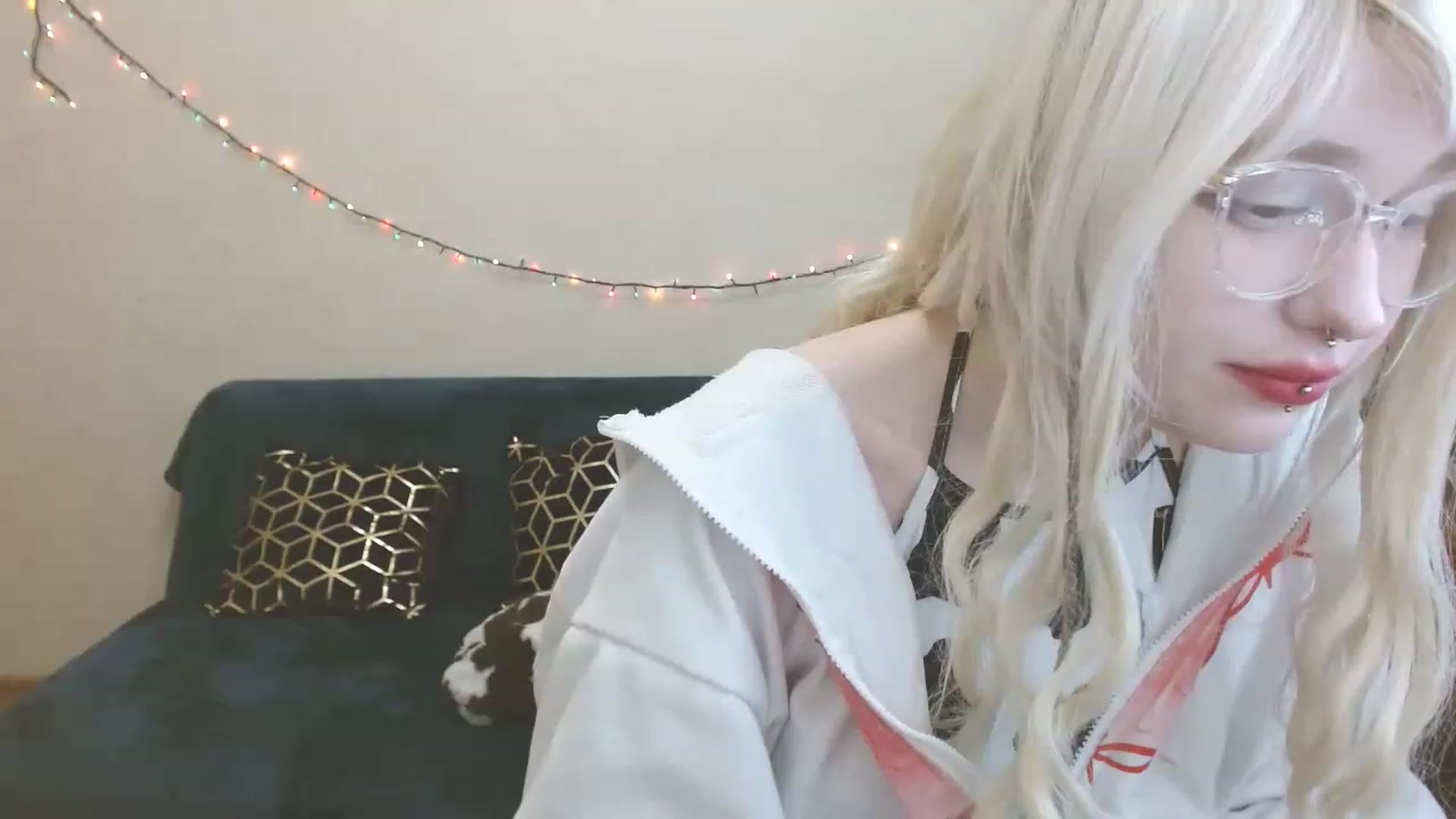 Gallery image thumbnail from Killinna's myfreecams stream on, 03/18/2023, 16:02 image 9 of 20