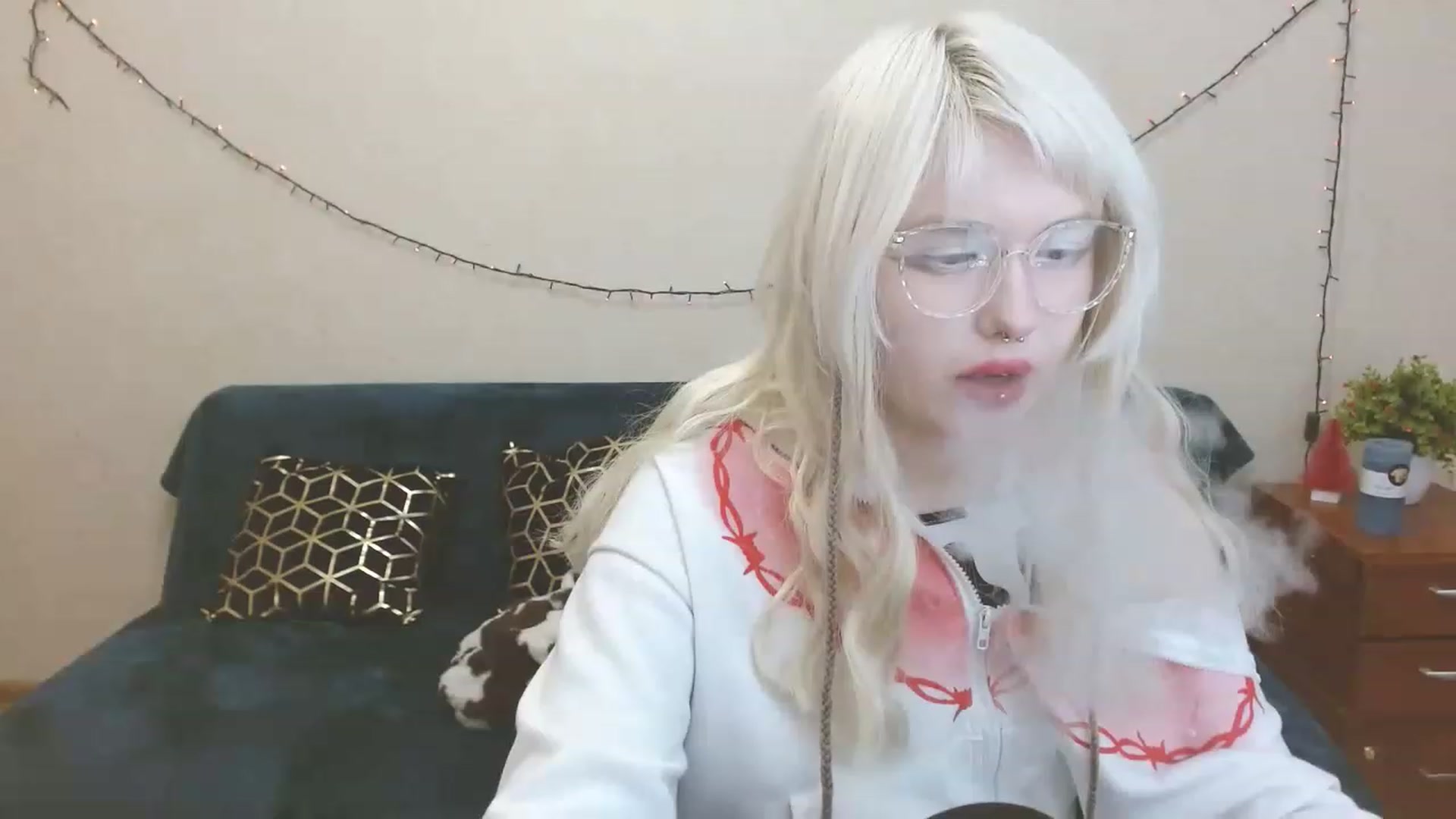 Gallery image thumbnail from Killinna's myfreecams stream on, 03/18/2023, 16:02 image 18 of 20