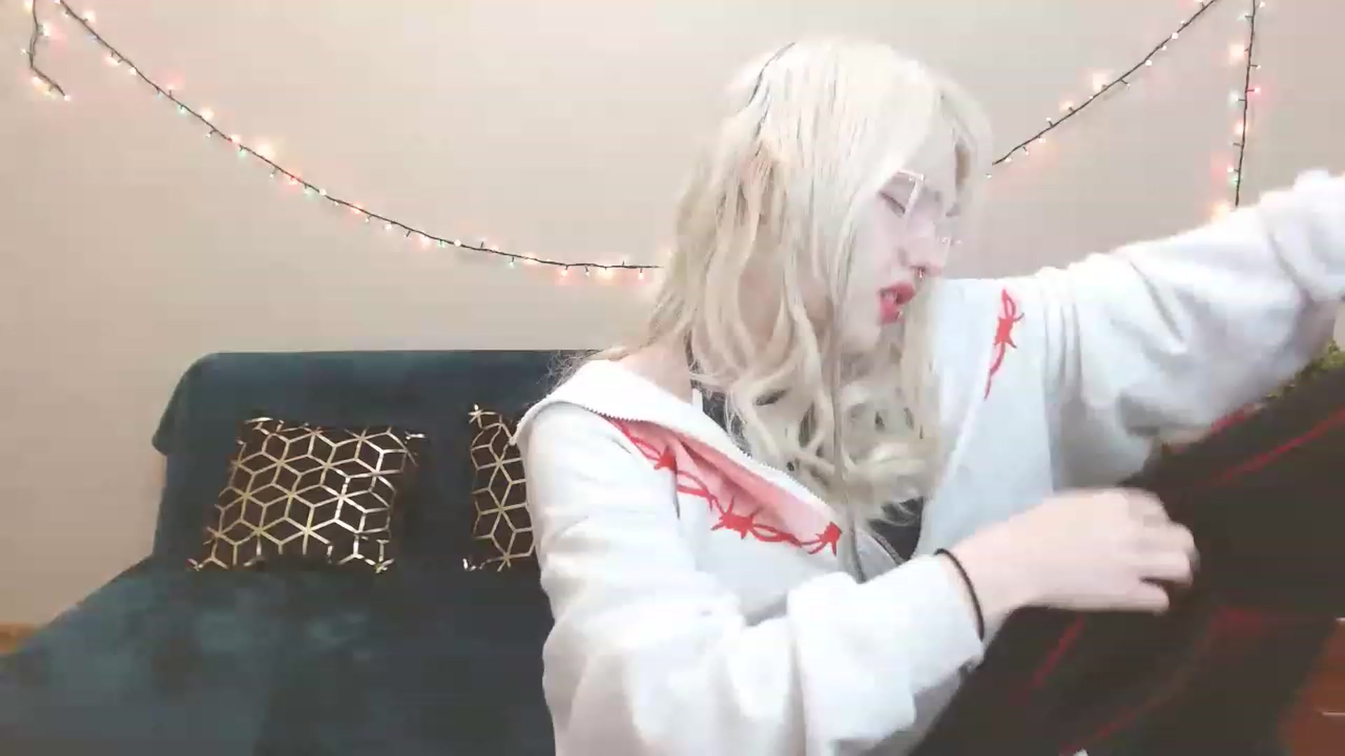 Gallery image thumbnail from Killinna's myfreecams stream on, 03/18/2023, 16:02 image 2 of 20