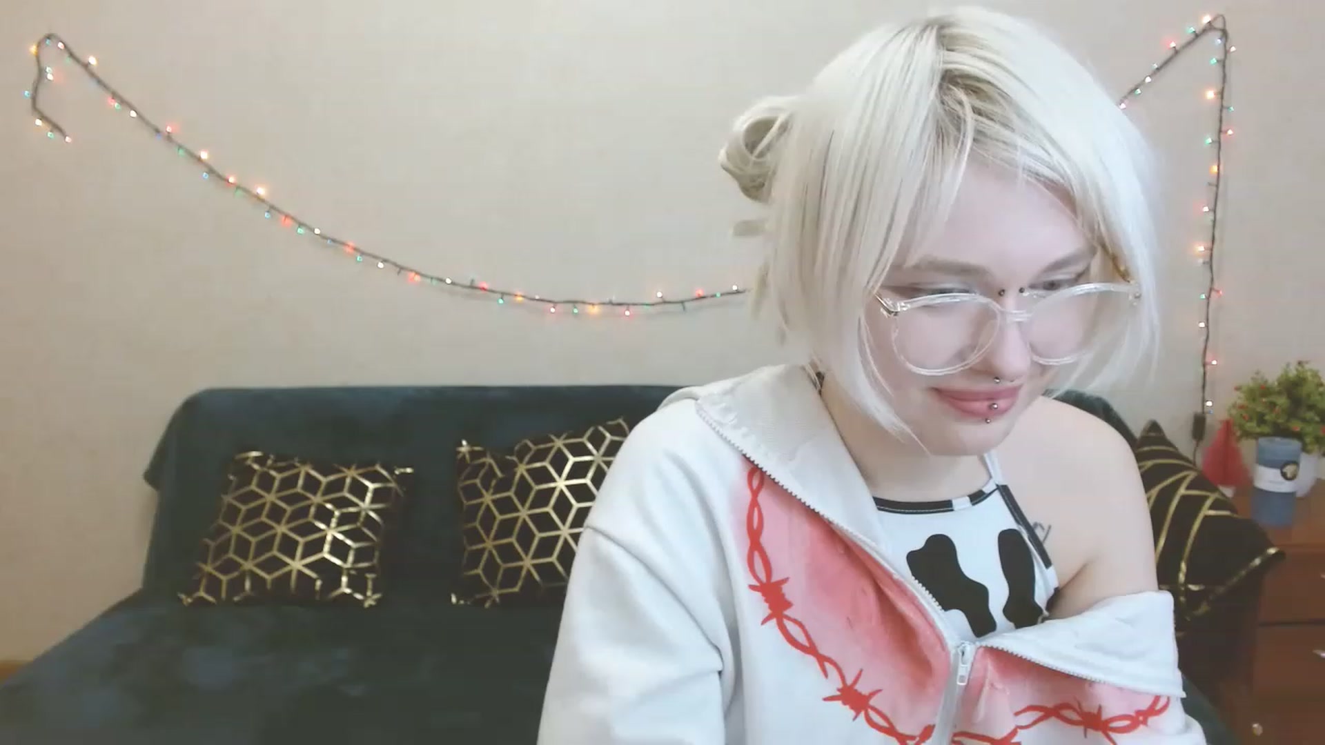 Gallery image thumbnail from Killinna's myfreecams stream on, 03/18/2023, 18:14 image 15 of 20