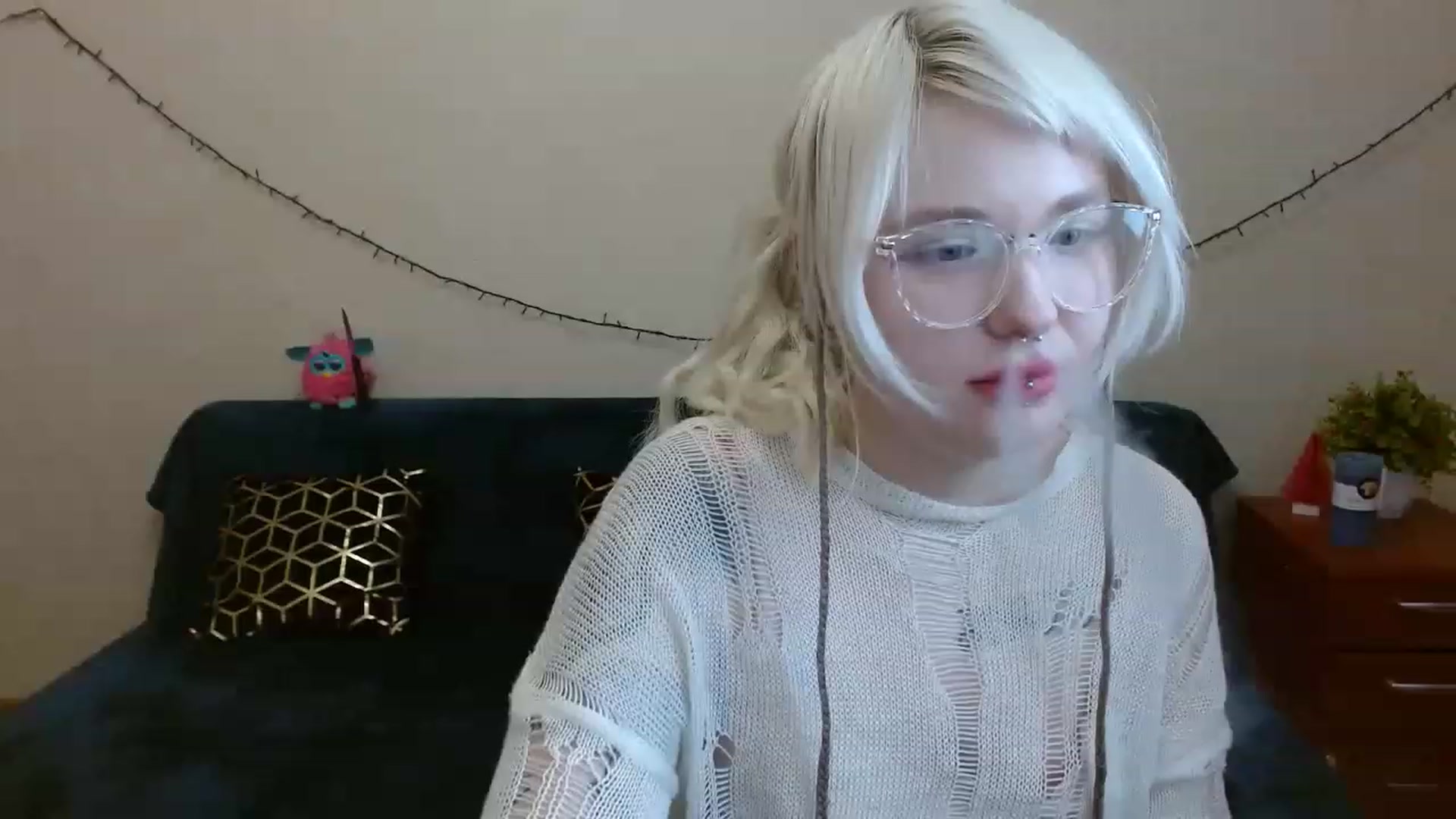 Gallery image thumbnail from Killinna's myfreecams stream on, 03/19/2023, 16:19 image 1 of 20