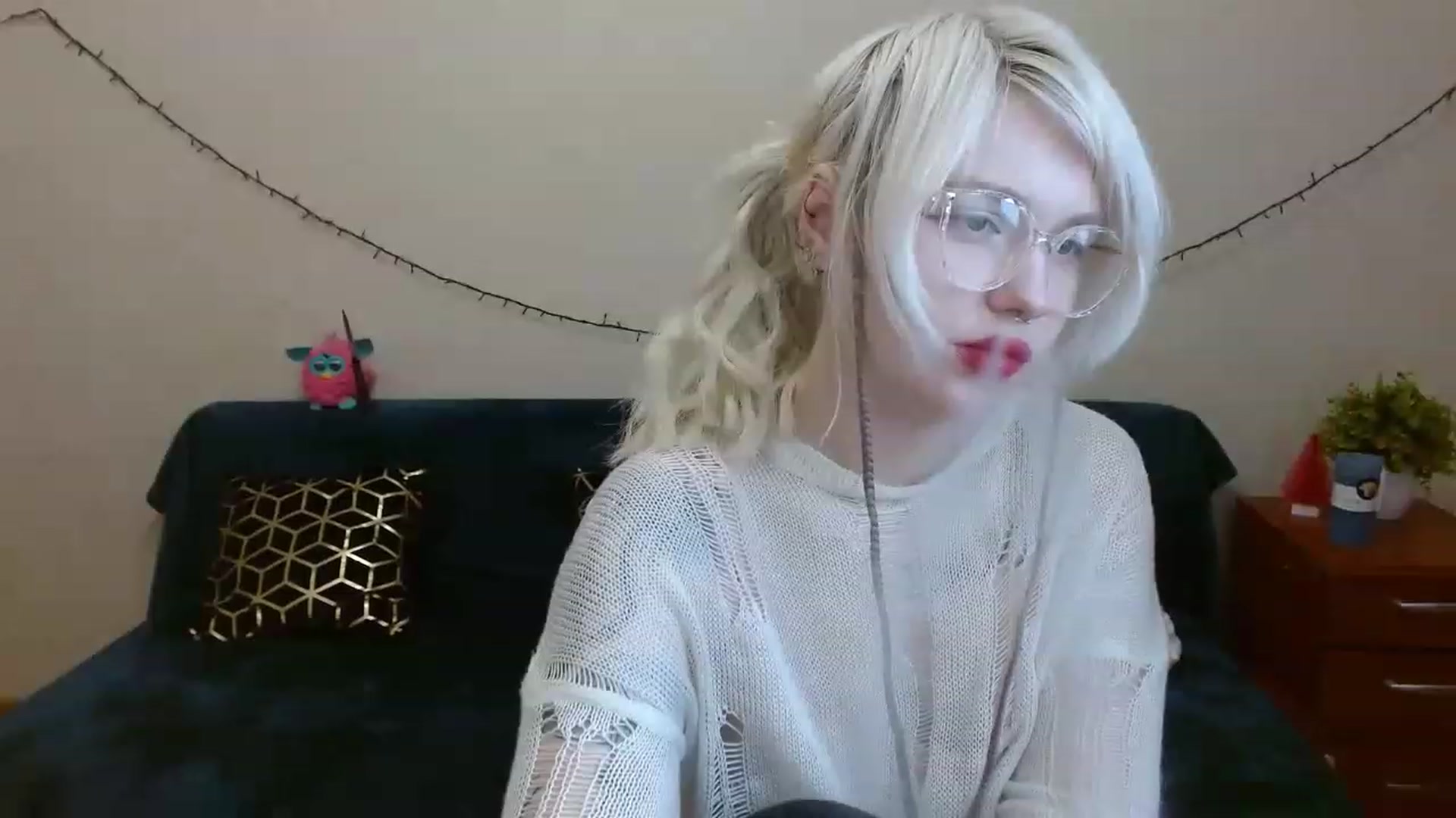 Gallery image thumbnail from Killinna's myfreecams stream on, 03/19/2023, 16:19 image 8 of 20