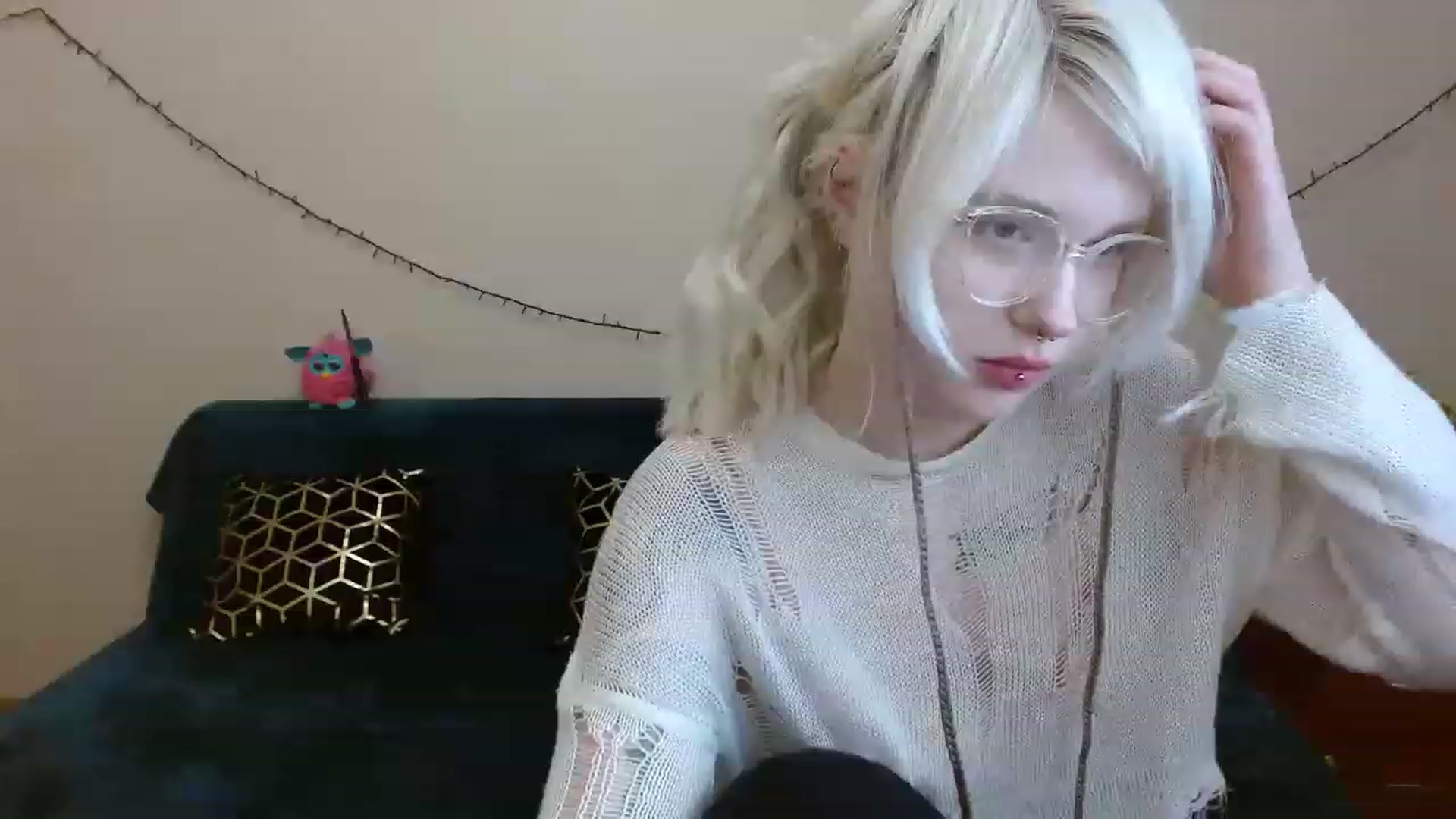Gallery image thumbnail from Killinna's myfreecams stream on, 03/19/2023, 16:19 image 5 of 20