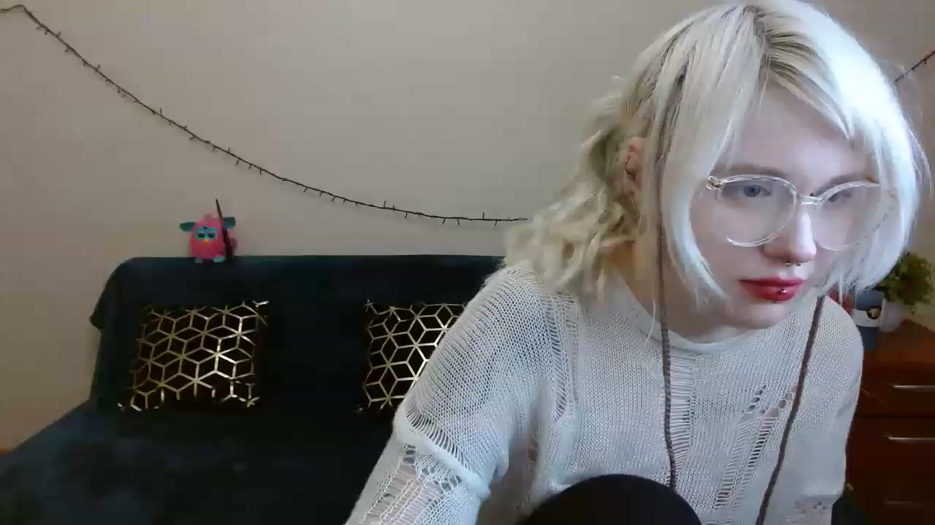 Gallery image thumbnail from Killinna's myfreecams stream on, 03/19/2023, 16:19 image 10 of 20