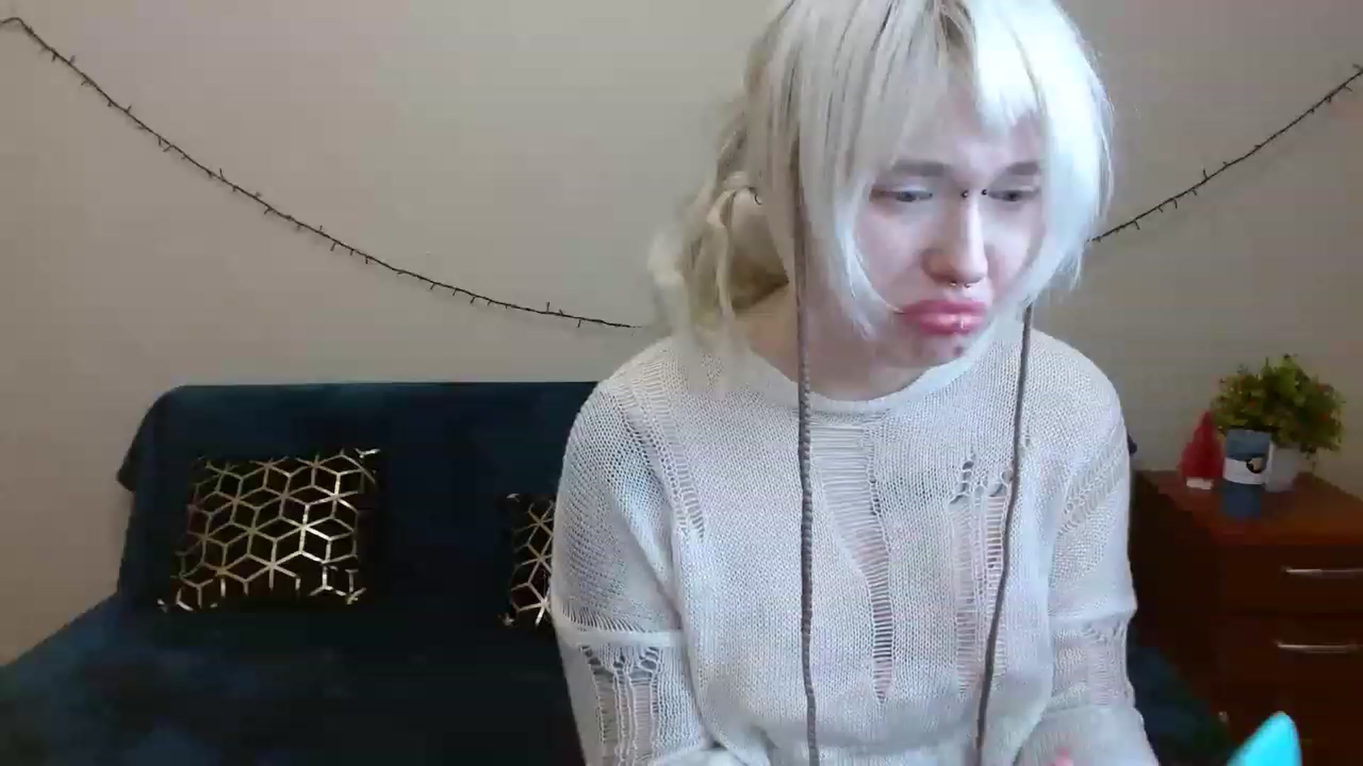 Gallery image thumbnail from Killinna's myfreecams stream on, 03/19/2023, 17:16 image 18 of 20