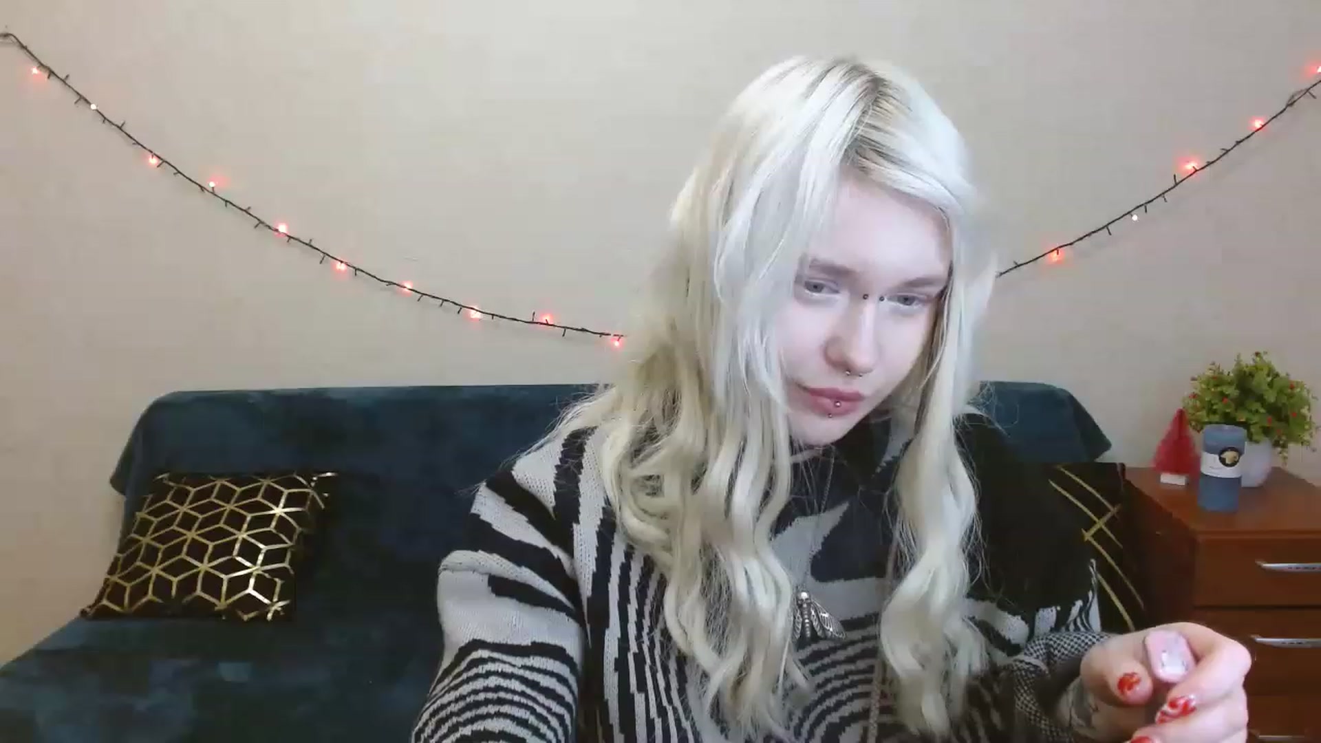 Gallery image thumbnail from Killinna's myfreecams stream on, 03/26/2023, 15:21 image 6 of 20
