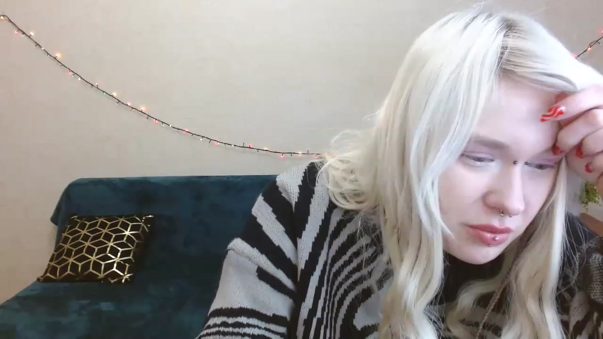 Gallery image thumbnail from Killinna's myfreecams stream on, 03/26/2023, 15:21 image 17 of 20