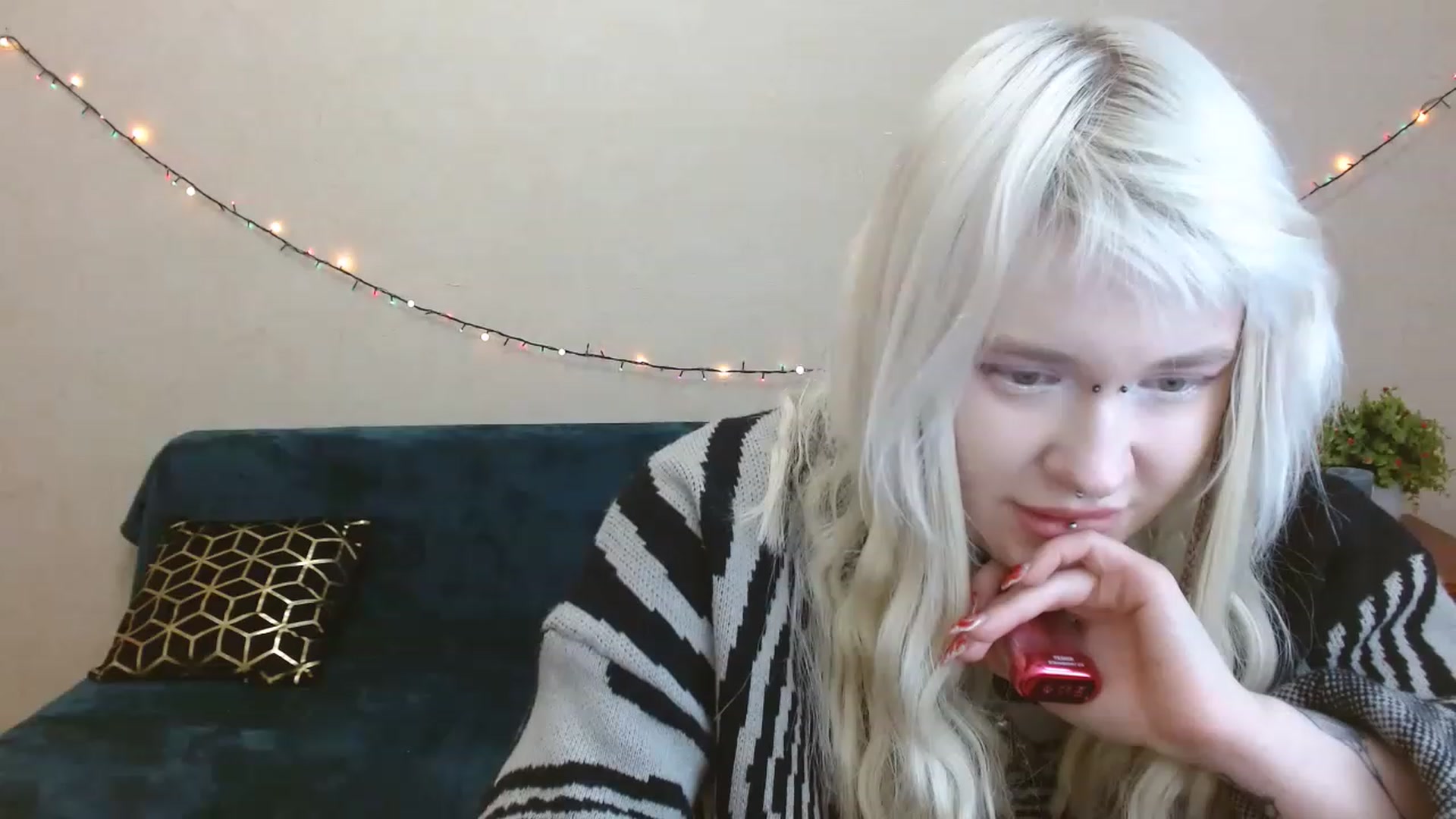Gallery image thumbnail from Killinna's myfreecams stream on, 03/26/2023, 15:21 image 4 of 20