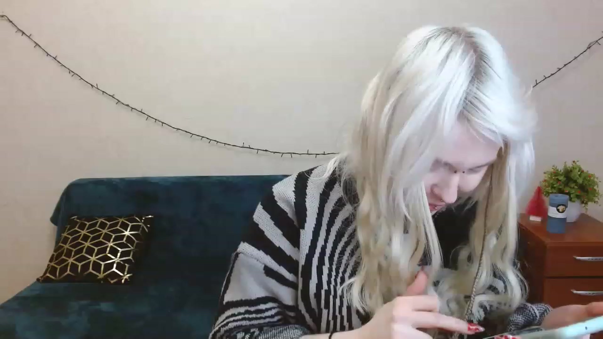 Gallery image thumbnail from Killinna's myfreecams stream on, 03/26/2023, 15:21 image 10 of 20