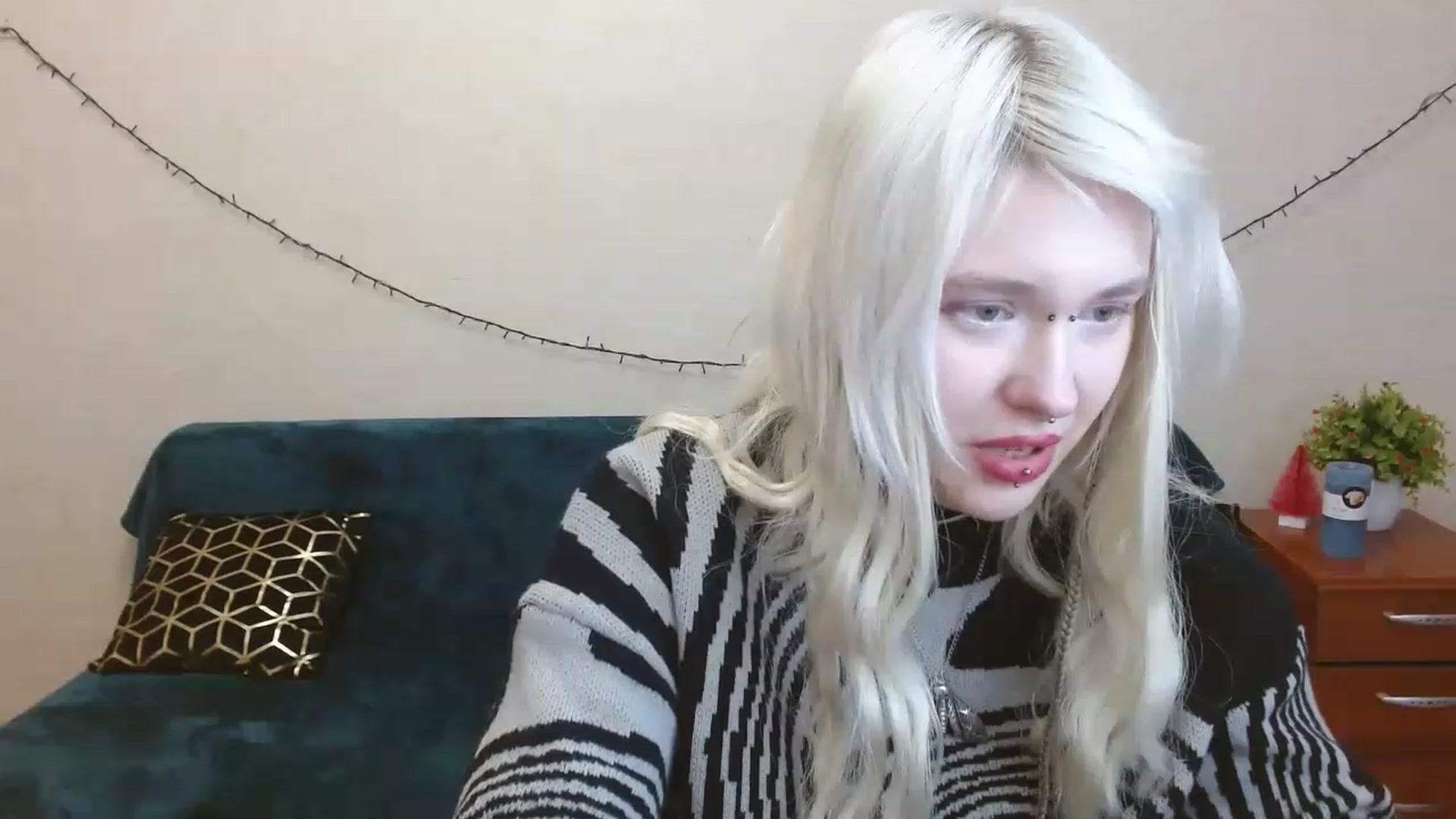 Gallery image thumbnail from Killinna's myfreecams stream on, 03/26/2023, 17:03 image 5 of 20