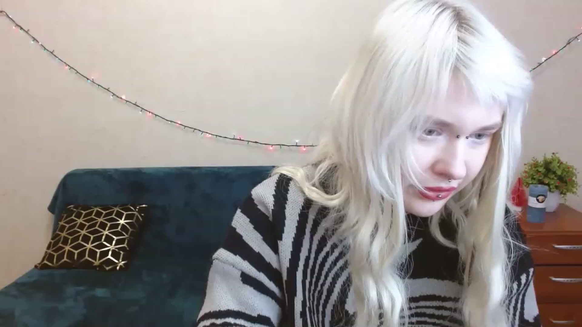 Gallery image thumbnail from Killinna's myfreecams stream on, 03/26/2023, 17:03 image 3 of 20