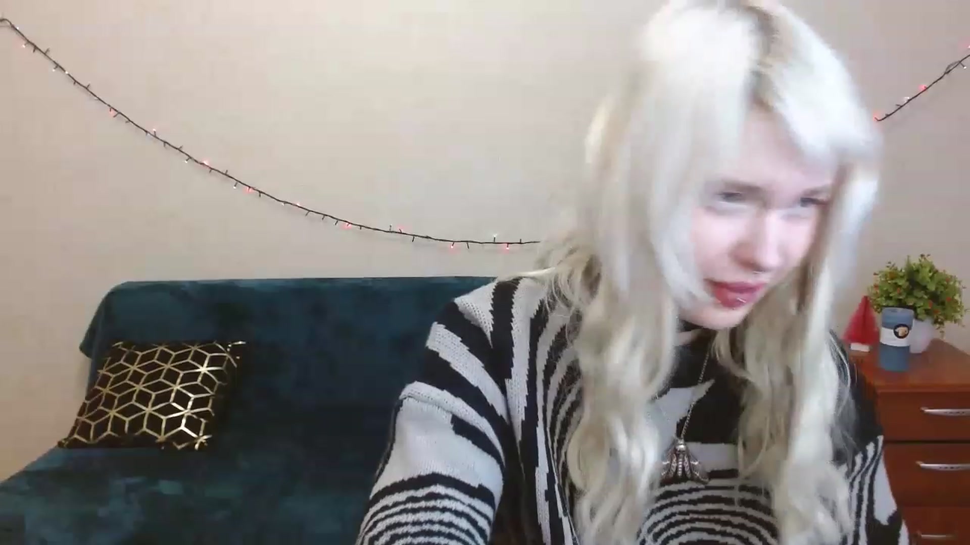 Gallery image thumbnail from Killinna's myfreecams stream on, 03/26/2023, 17:03 image 18 of 20