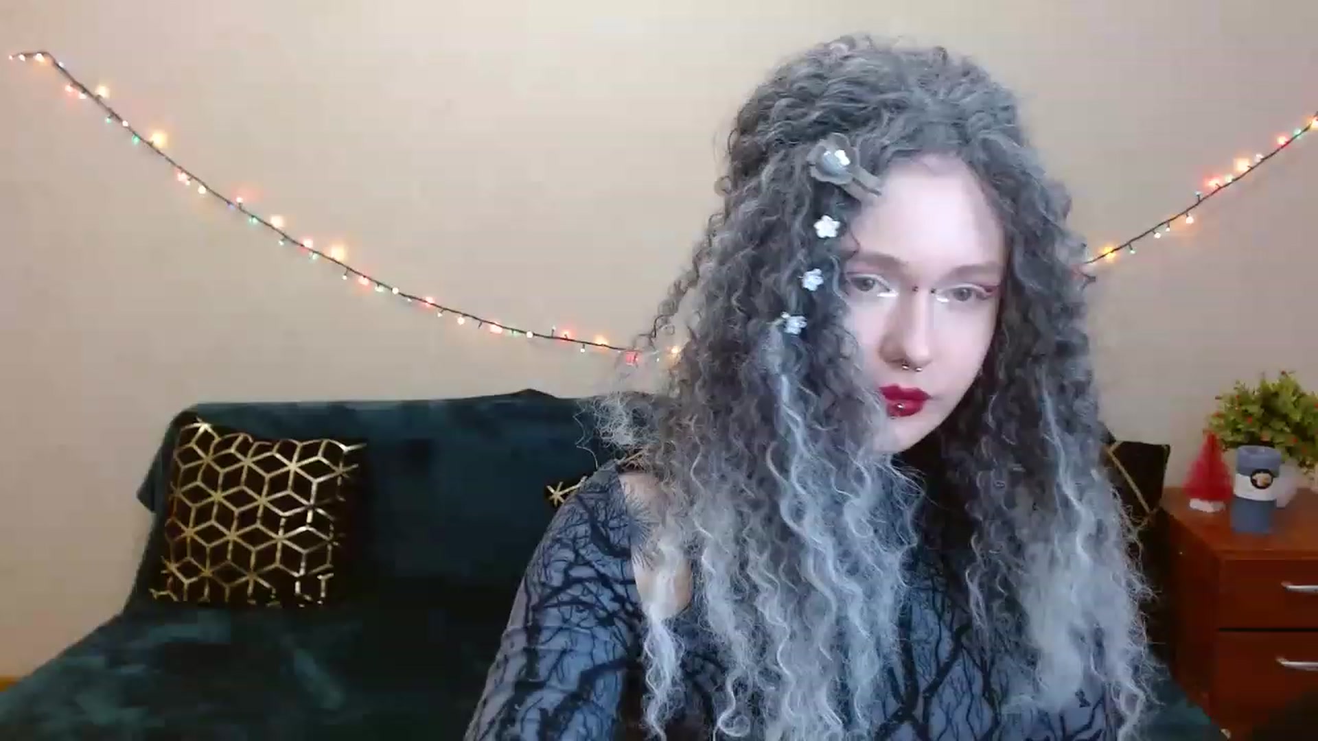Gallery image thumbnail from Killinna's myfreecams stream on, 04/01/2023, 14:53 image 7 of 20