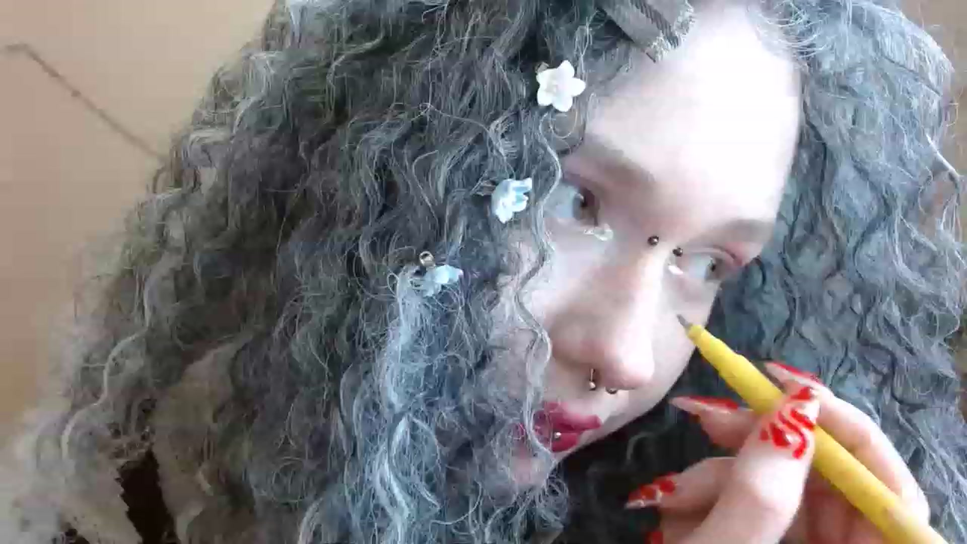 Gallery image thumbnail from Killinna's myfreecams stream on, 04/01/2023, 16:40 image 12 of 20