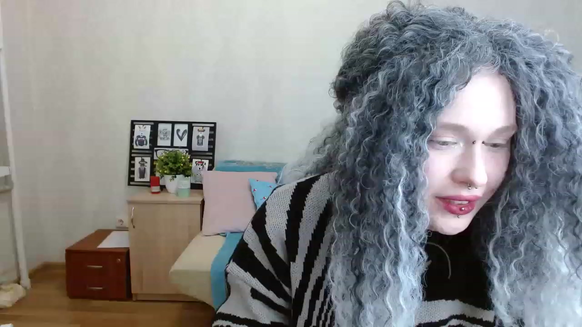 Gallery image thumbnail from Killinna's myfreecams stream on, 04/02/2023, 15:48 image 16 of 20