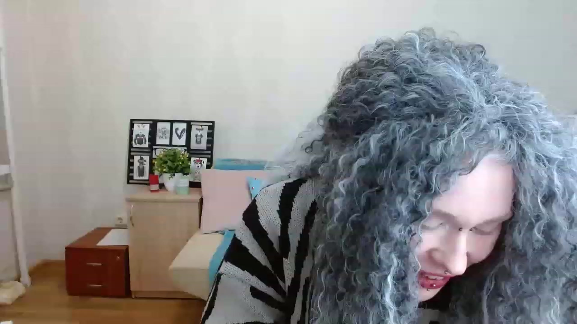 Gallery image thumbnail from Killinna's myfreecams stream on, 04/02/2023, 15:48 image 18 of 20