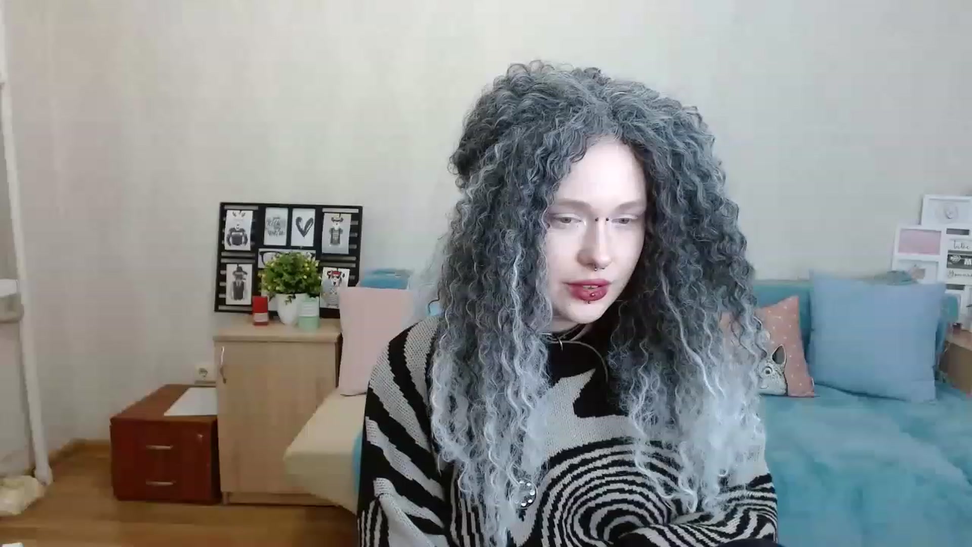 Gallery image thumbnail from Killinna's myfreecams stream on, 04/02/2023, 15:48 image 12 of 20