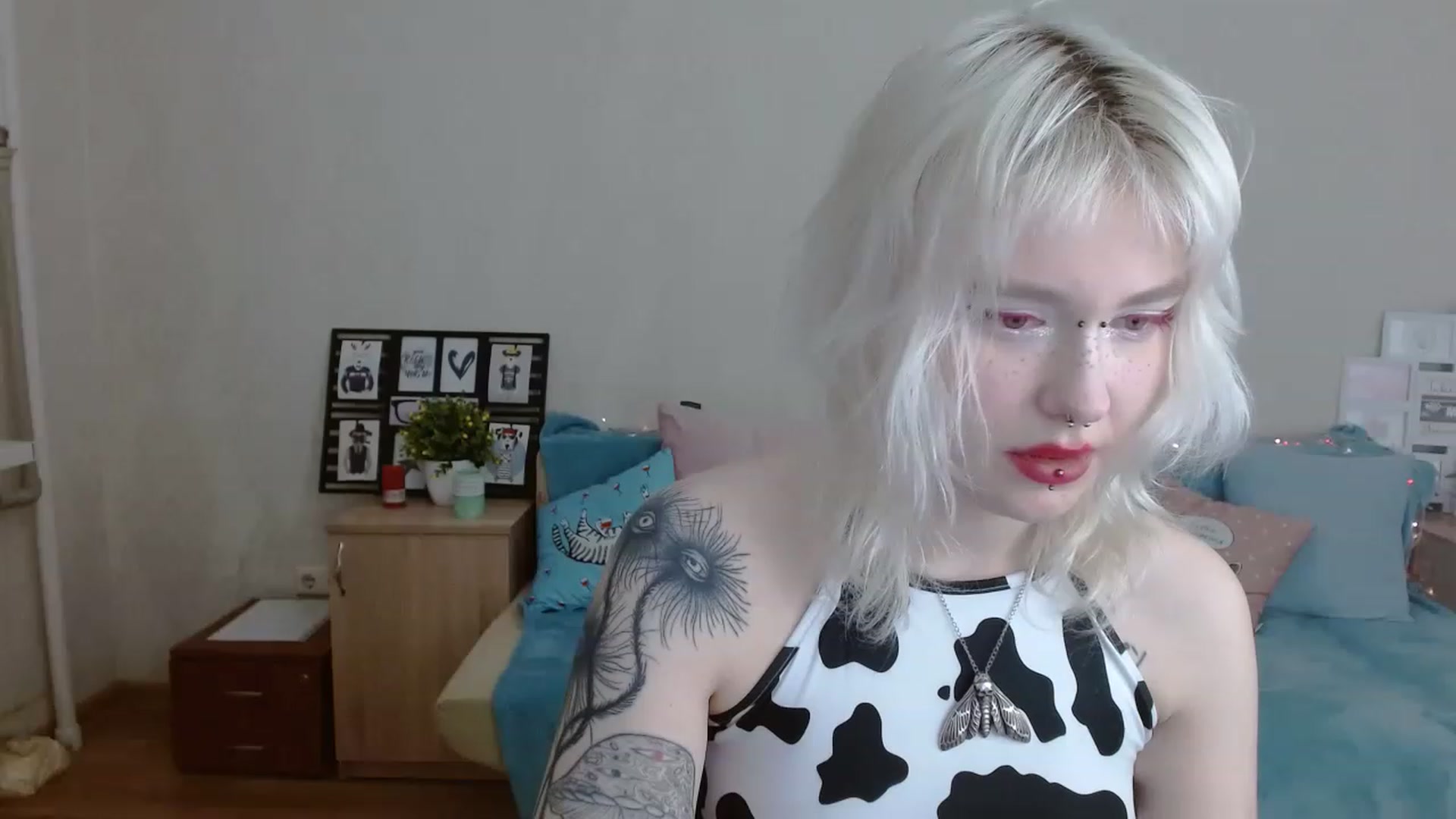 Gallery image thumbnail from Killinna's myfreecams stream on, 04/09/2023, 14:17 image 1 of 20