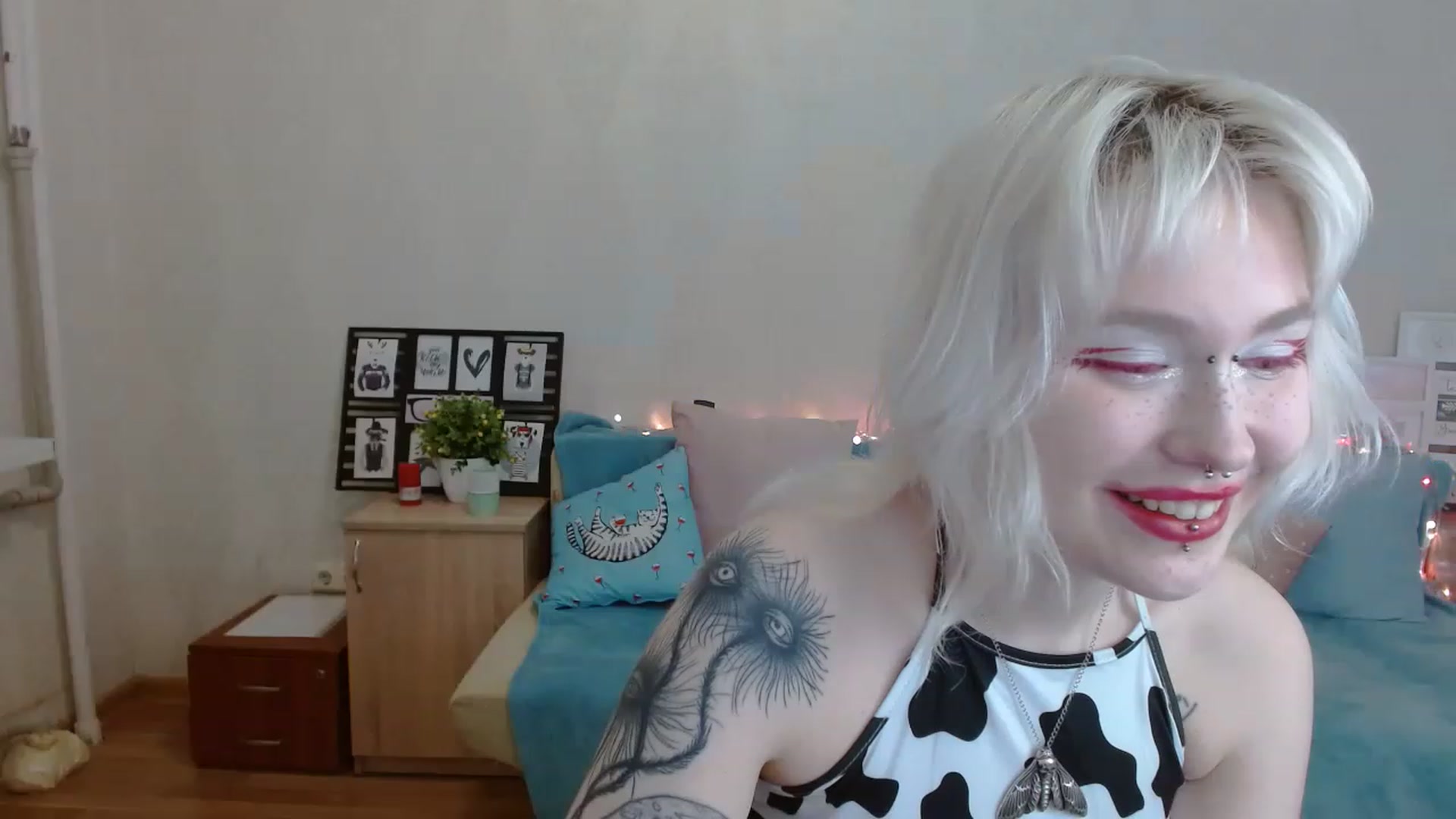 Gallery image thumbnail from Killinna's myfreecams stream on, 04/09/2023, 14:17 image 9 of 20
