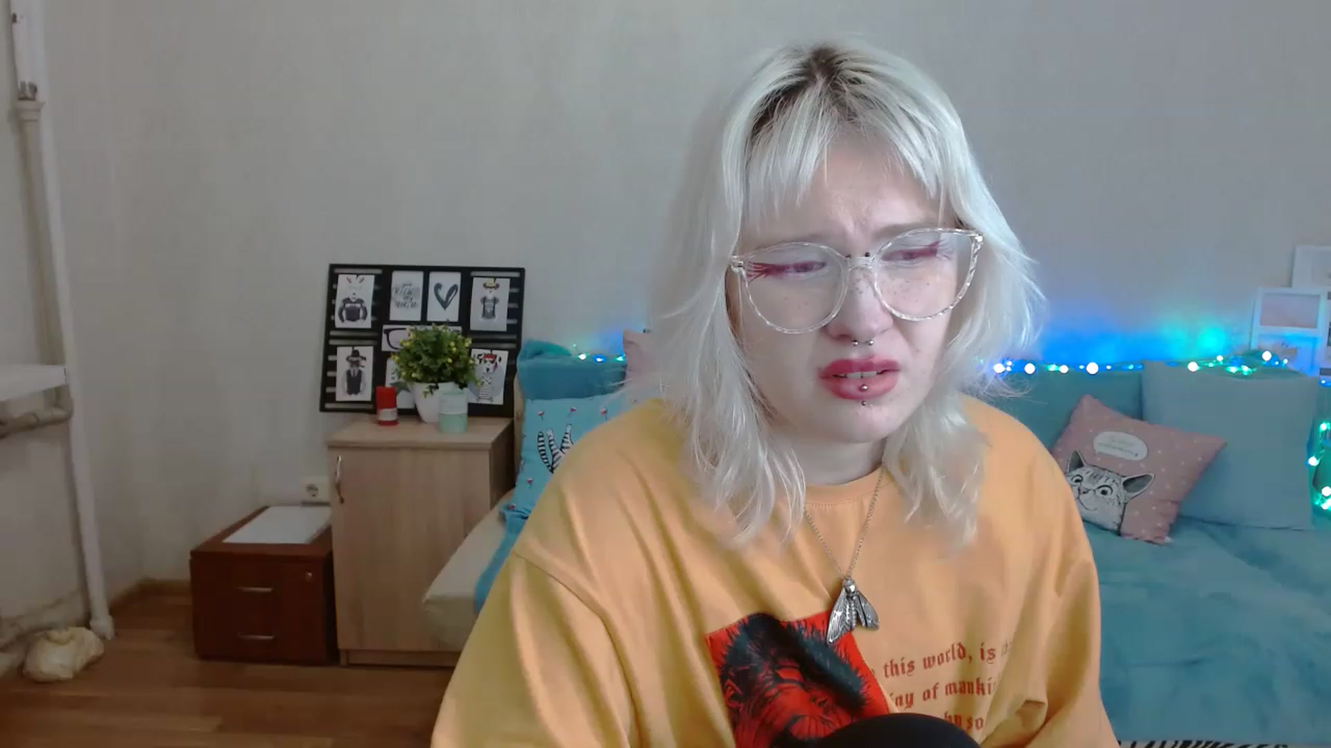 Gallery image thumbnail from Killinna's myfreecams stream on, 04/09/2023, 15:35 image 14 of 20