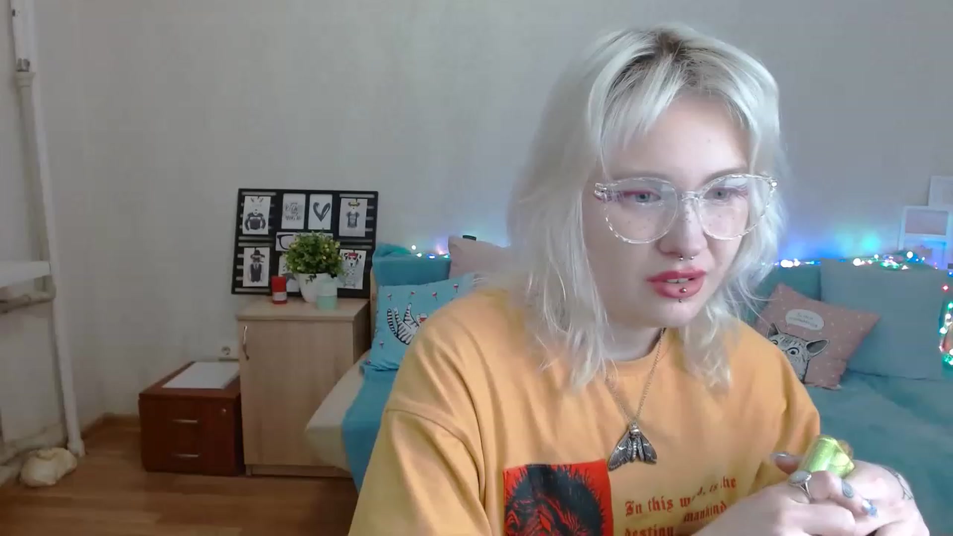 Gallery image thumbnail from Killinna's myfreecams stream on, 04/09/2023, 15:35 image 10 of 20