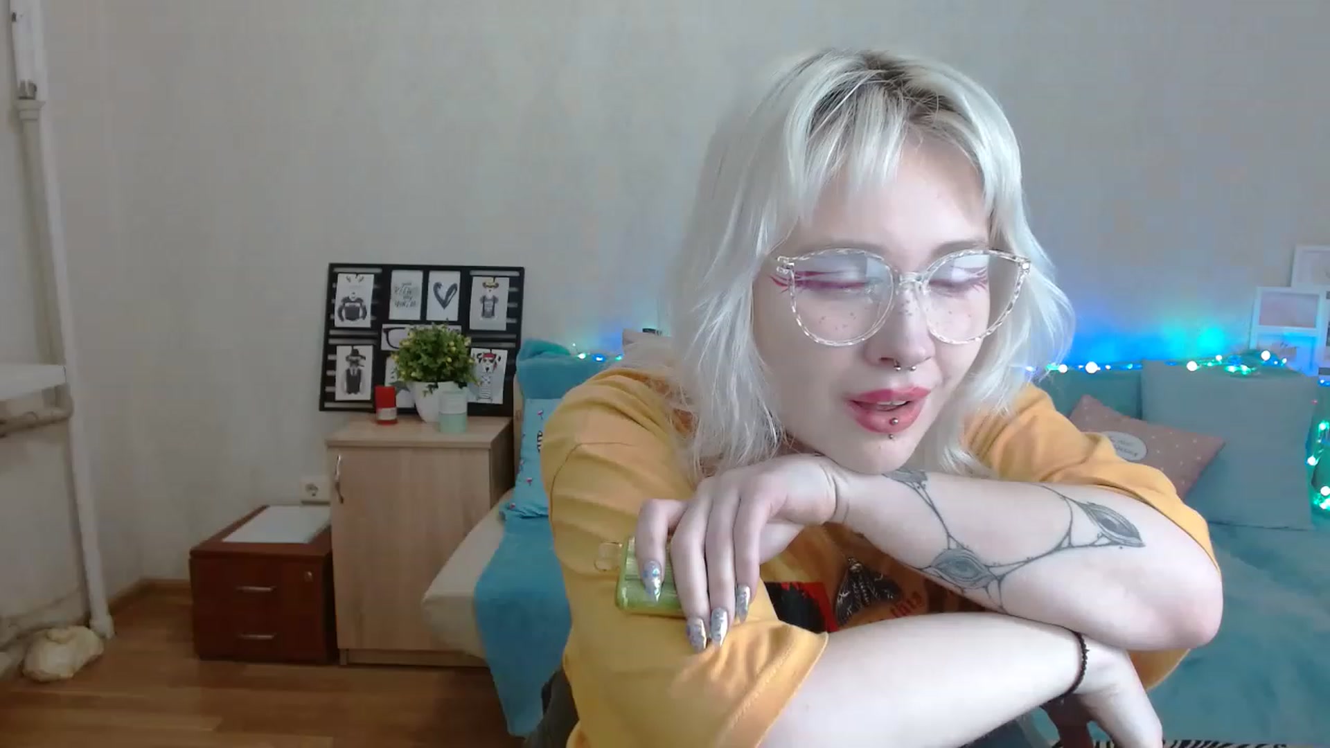 Gallery image thumbnail from Killinna's myfreecams stream on, 04/09/2023, 15:35 image 20 of 20