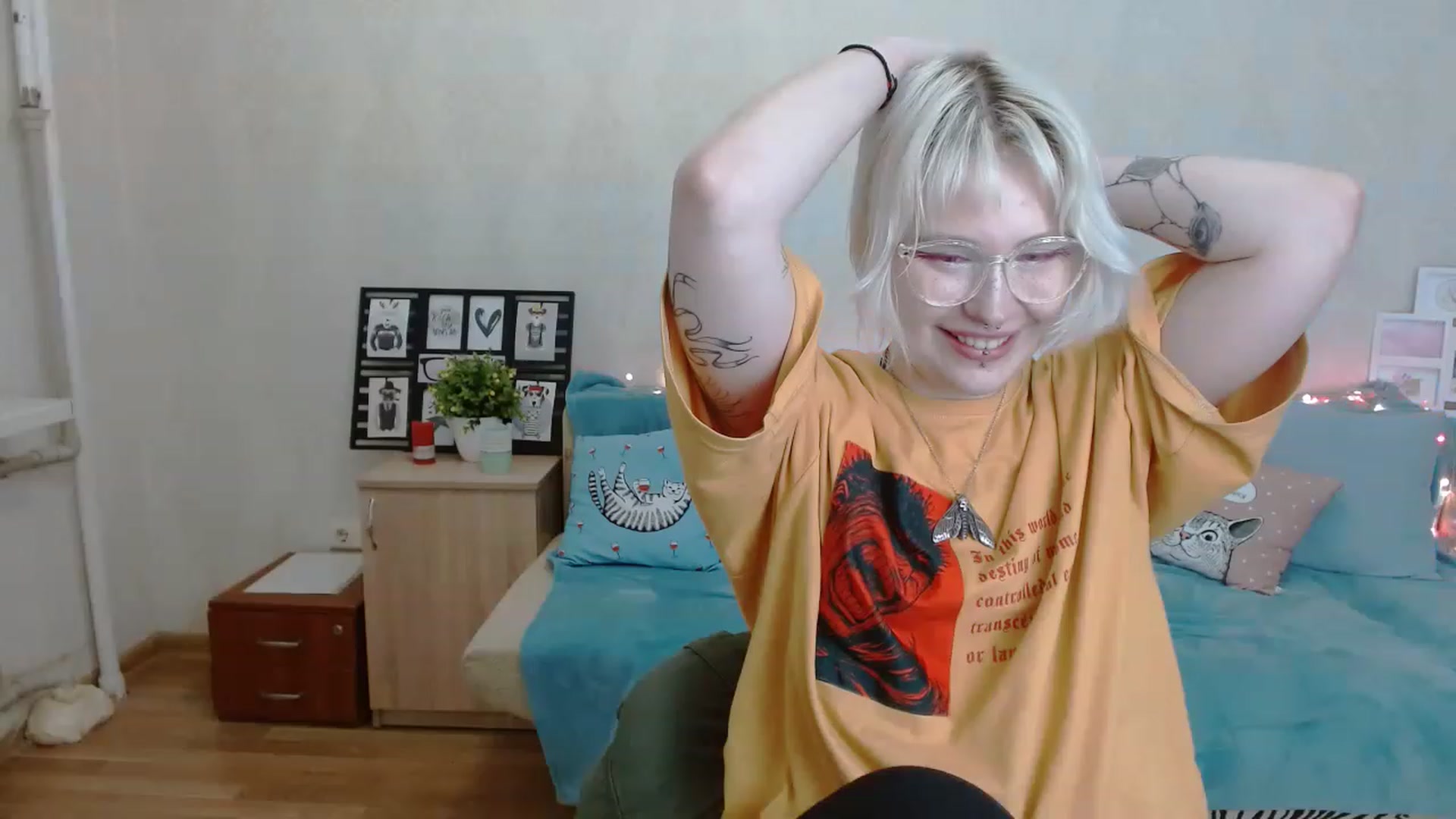 Gallery image thumbnail from Killinna's myfreecams stream on, 04/09/2023, 17:08 image 15 of 20
