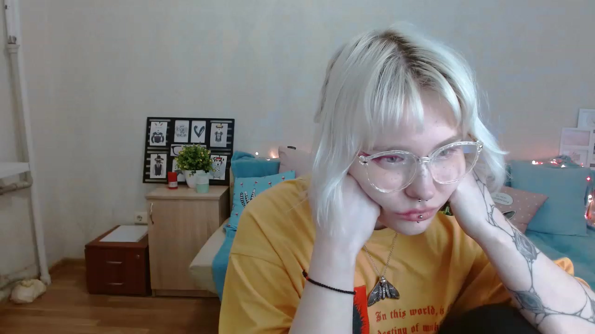 Gallery image thumbnail from Killinna's myfreecams stream on, 04/09/2023, 17:08 image 19 of 20