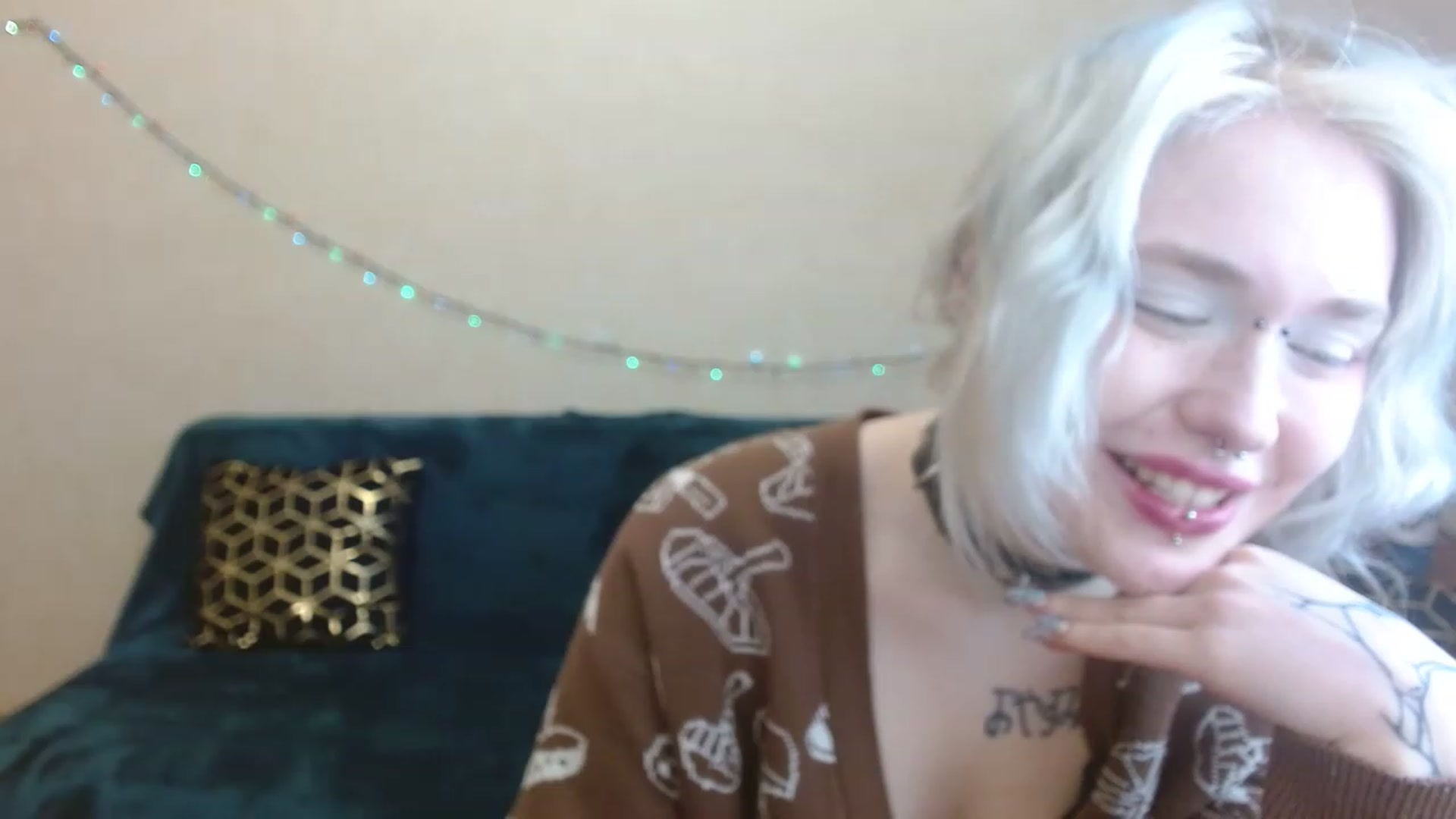 Gallery image thumbnail from Killinna's myfreecams stream on, 04/15/2023, 15:45 image 20 of 20