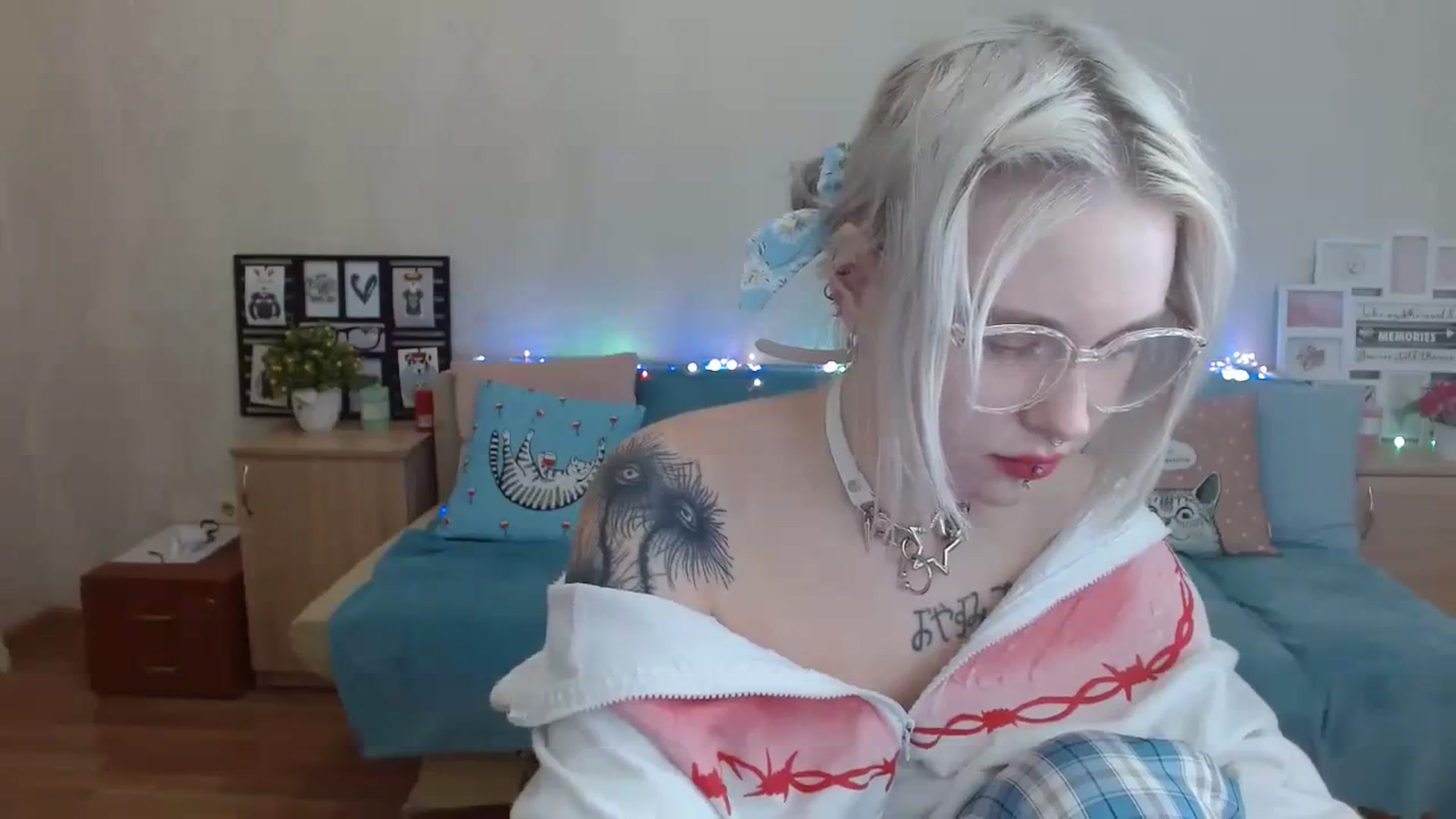 Gallery image thumbnail from Killinna's myfreecams stream on, 09/16/2023, 17:14 image 13 of 20