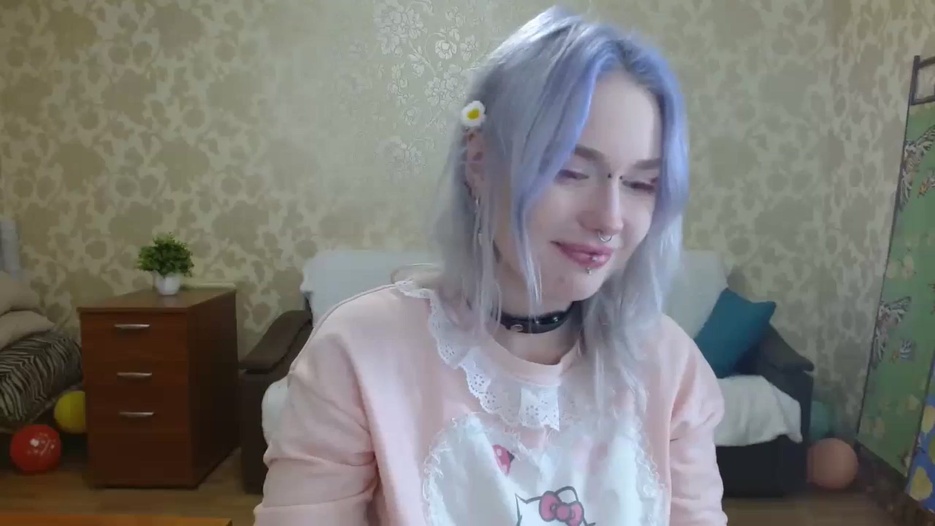 Gallery image thumbnail from Killinna's myfreecams stream on, 10/17/2023, 15:00 image 10 of 20