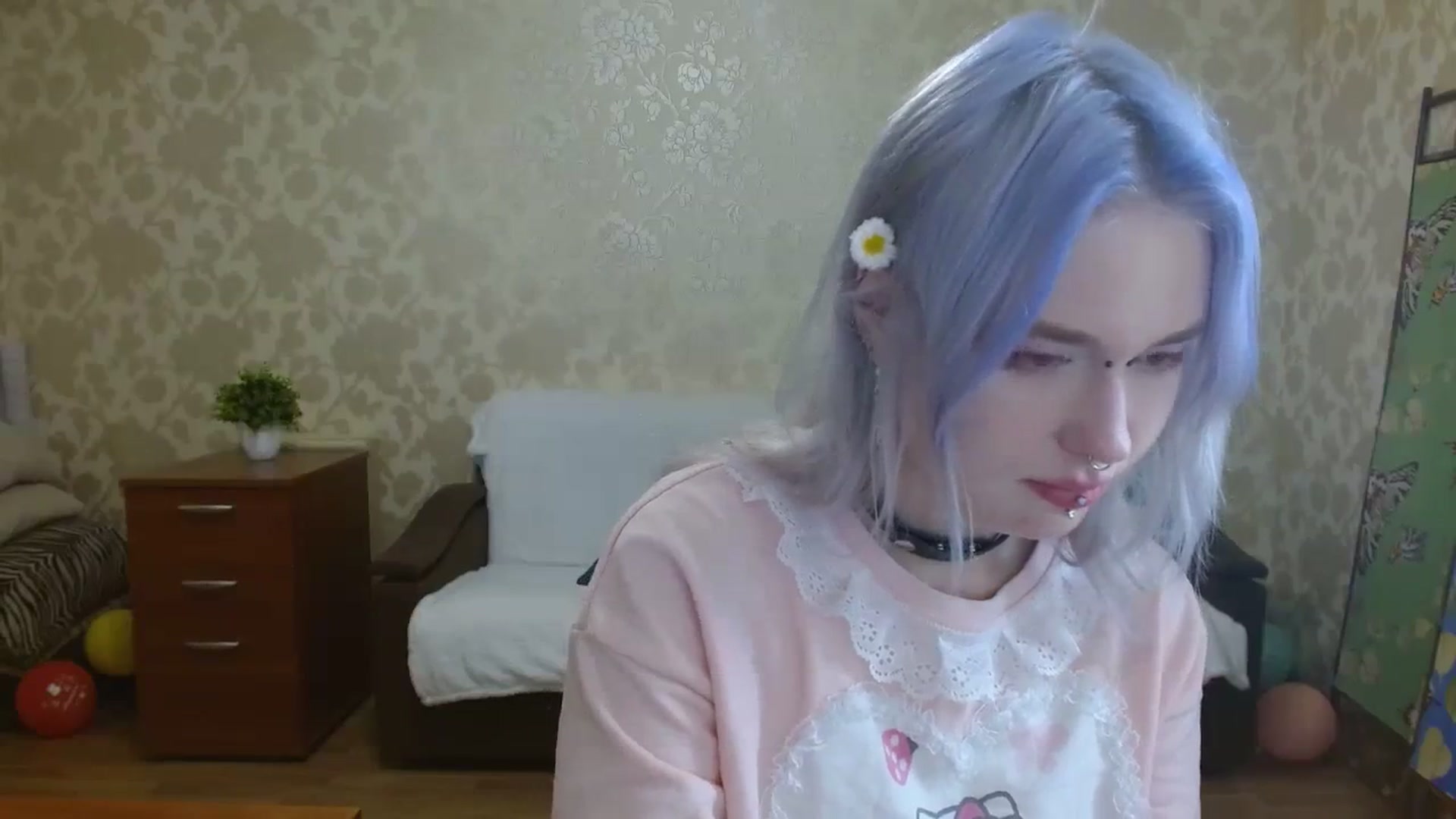 Gallery image thumbnail from Killinna's myfreecams stream on, 10/17/2023, 15:00 image 7 of 20
