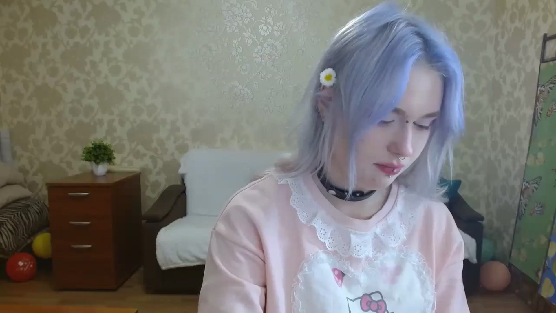 Gallery image thumbnail from Killinna's myfreecams stream on, 10/17/2023, 15:00 image 5 of 20