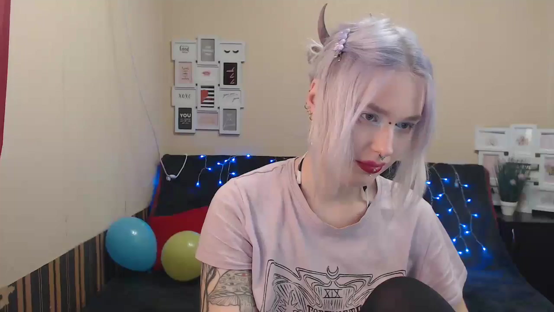 Gallery image thumbnail from Killinna's myfreecams stream on, 10/21/2023, 14:14 image 10 of 20